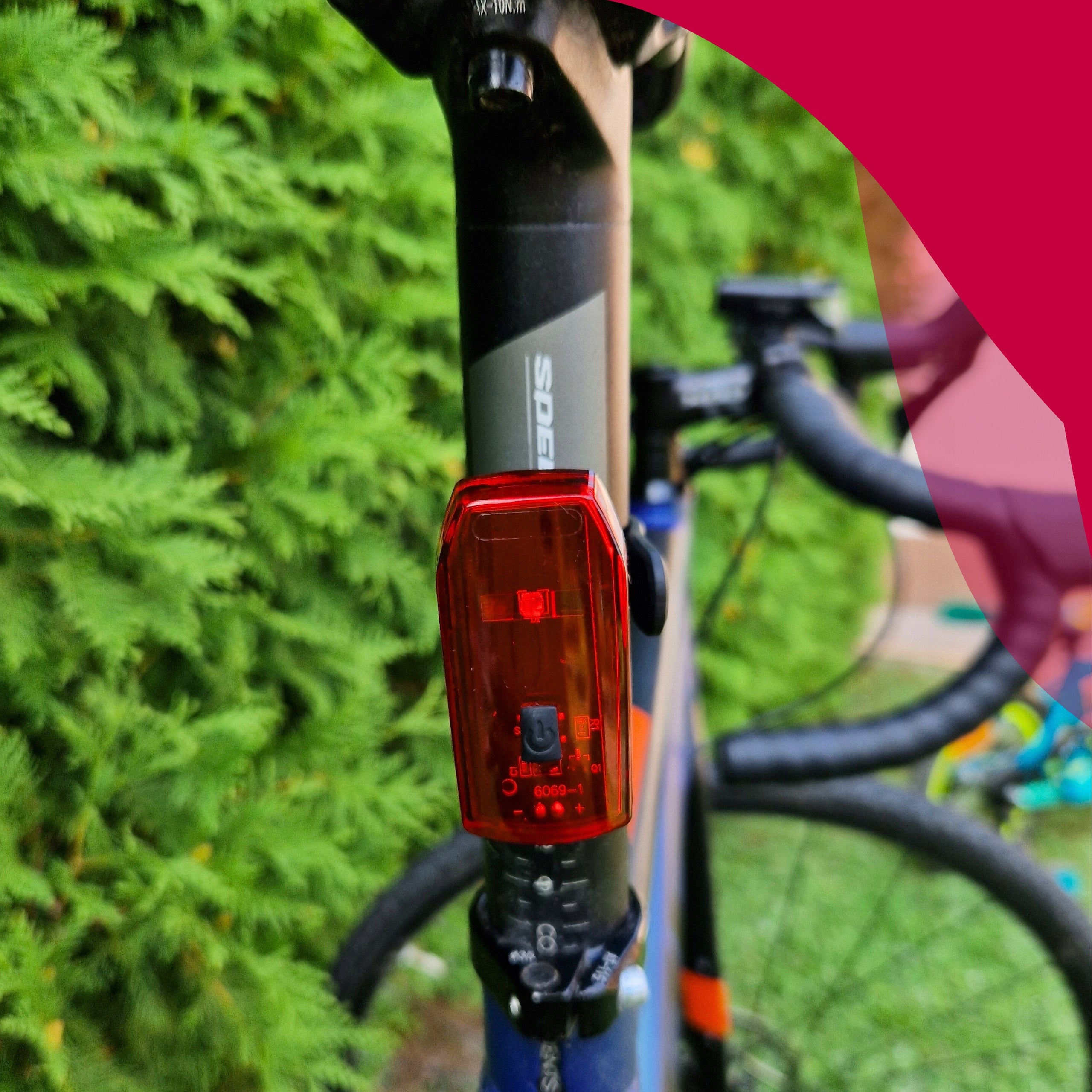 BICYCLE LIGHT FRONT STRONG LED LIGHTING SET VELOXO FRONT AND REAR Model Blaze + Phyton mocne oświetlenie rowerowe zestaw