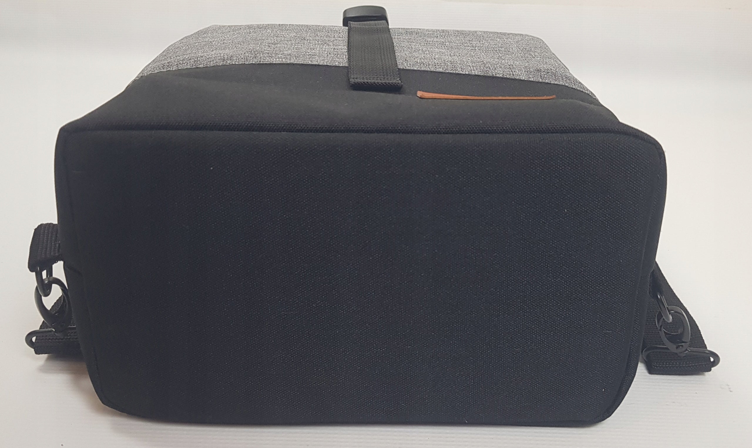BICYCLE POUCH , BICYCLE BACKPACK, FOR RACK HANDY BRAND TOP CULBAGS Manufacturer code 700.002hs