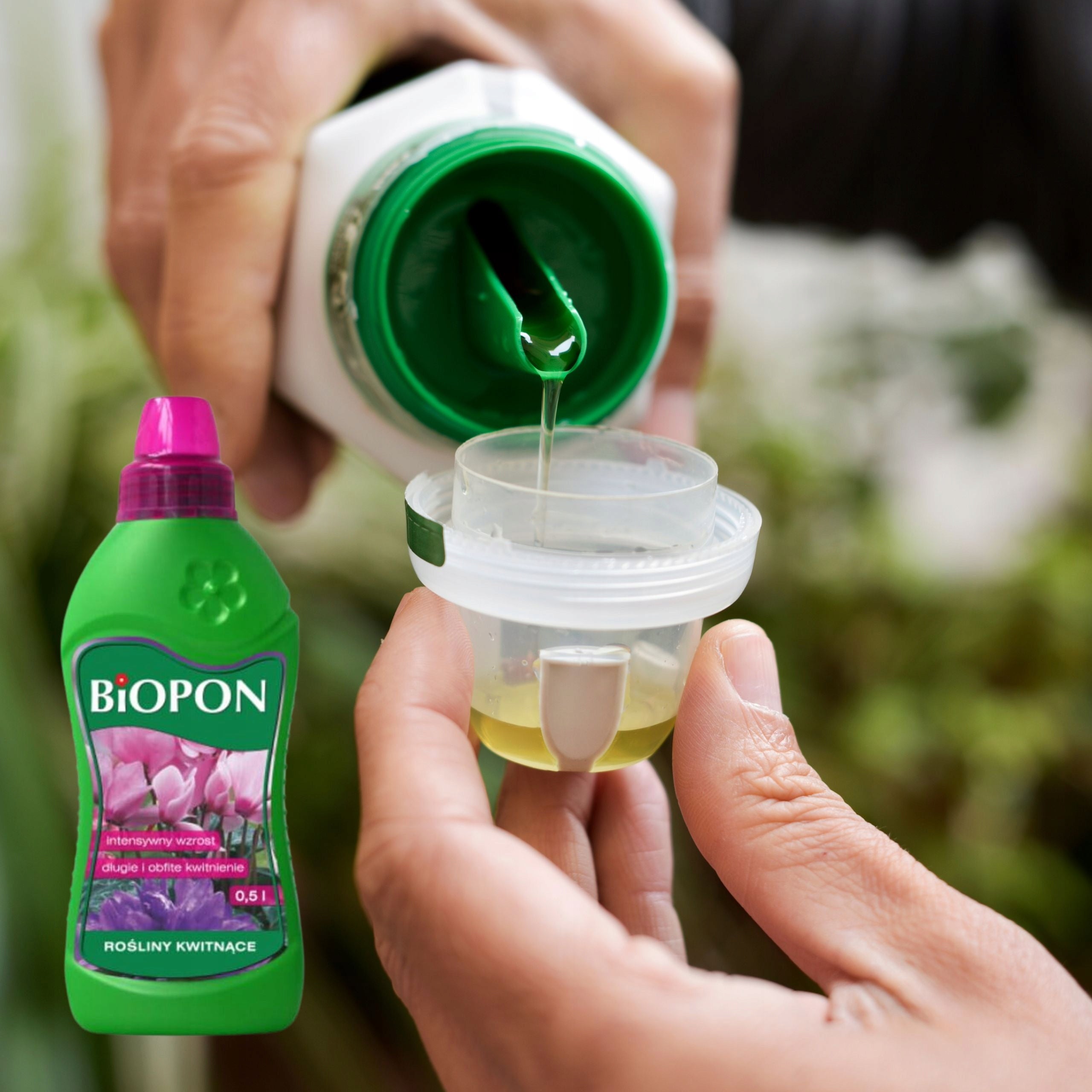 BIOPON FERTILIZER FOR FLOWERING PLANTS IN LIQUID 0,5L LONG ABUNDANT FLOWERING Form liquid