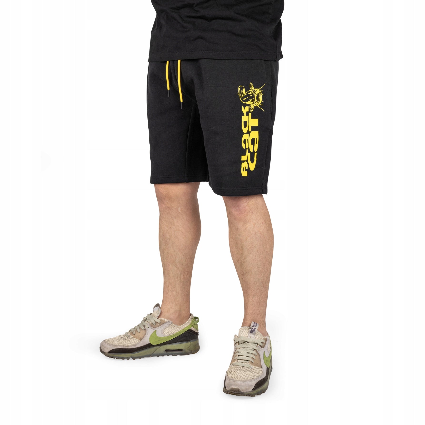 BLACK CAT BLACK JOGGERS SHORTS-XL Packaging status original