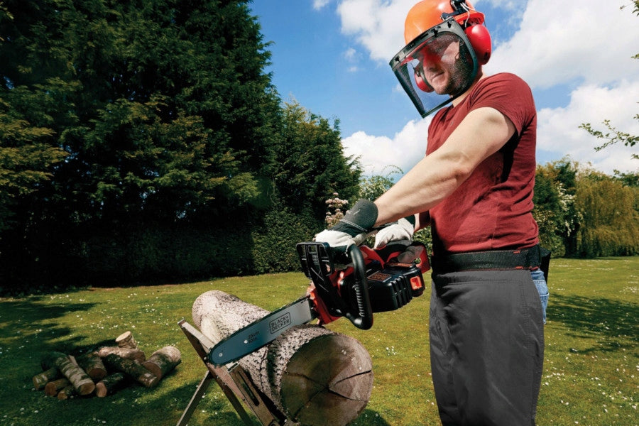 BLACK DECKER Cordless chainsaw 18V GKC1825 Saw 25cm body Guide length 25 cm