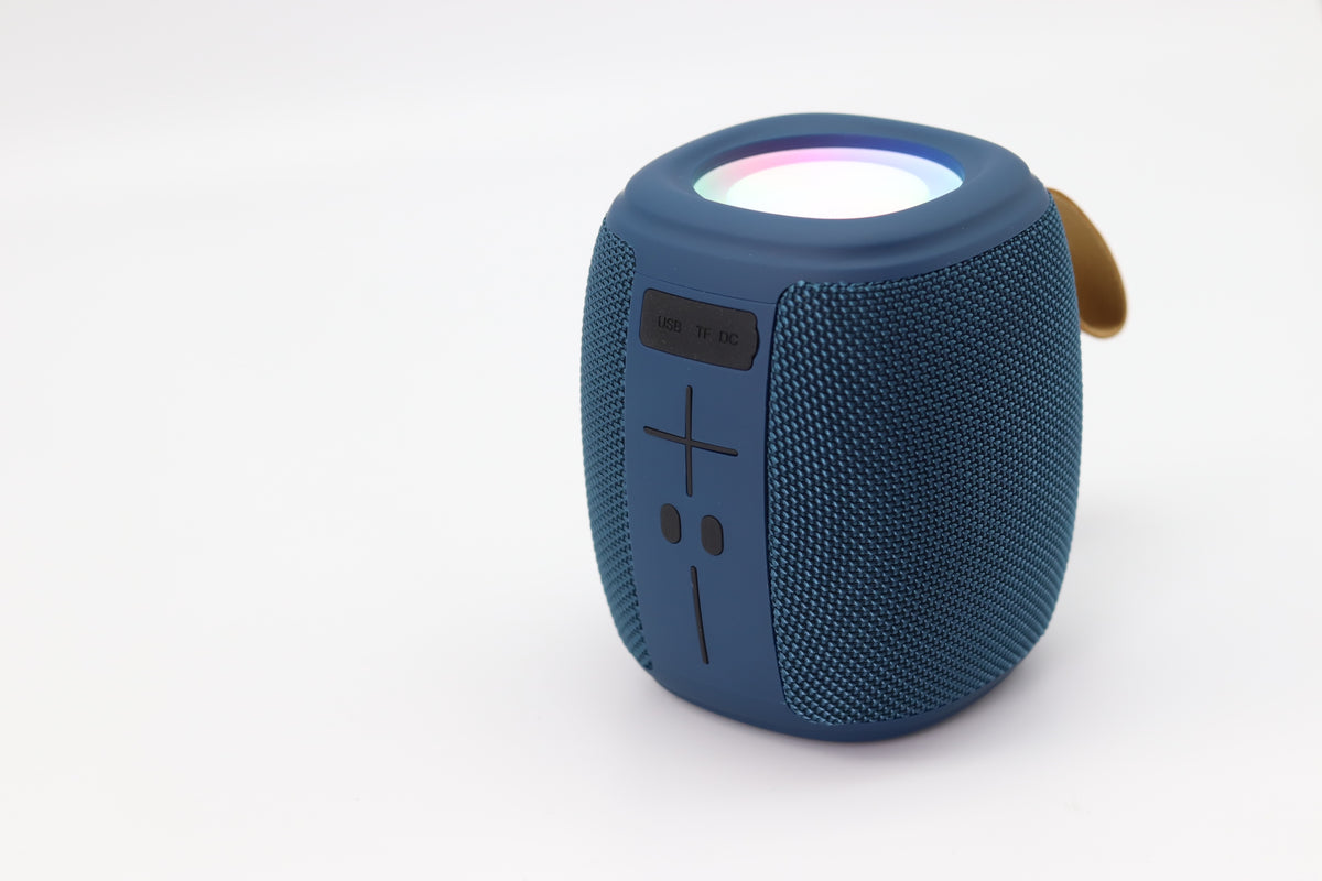 BLUETOOTH SPEAKER TF USB RADIO FM AKAI ABTS-V5 BLUE Brand Akai