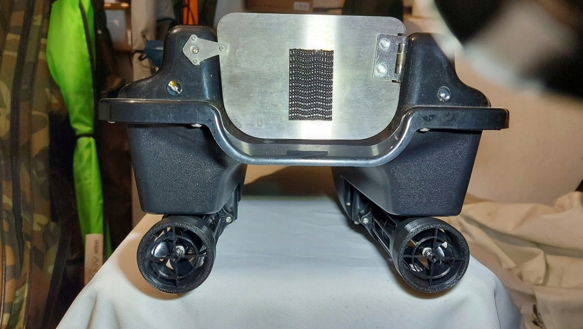 BOATMAN ACTOR Bait Boat | ACTOR PLUS Engine Bolt Cover 2 Pieces Manufacturer code hofish_pl