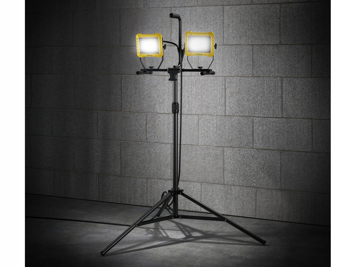 BUILDING HEADLIGHT PARKSIDE LED HALOGENS POWERFUL TRIPOD 2x50 IN PASB 100 A1 Manufacturer code 4055329078748