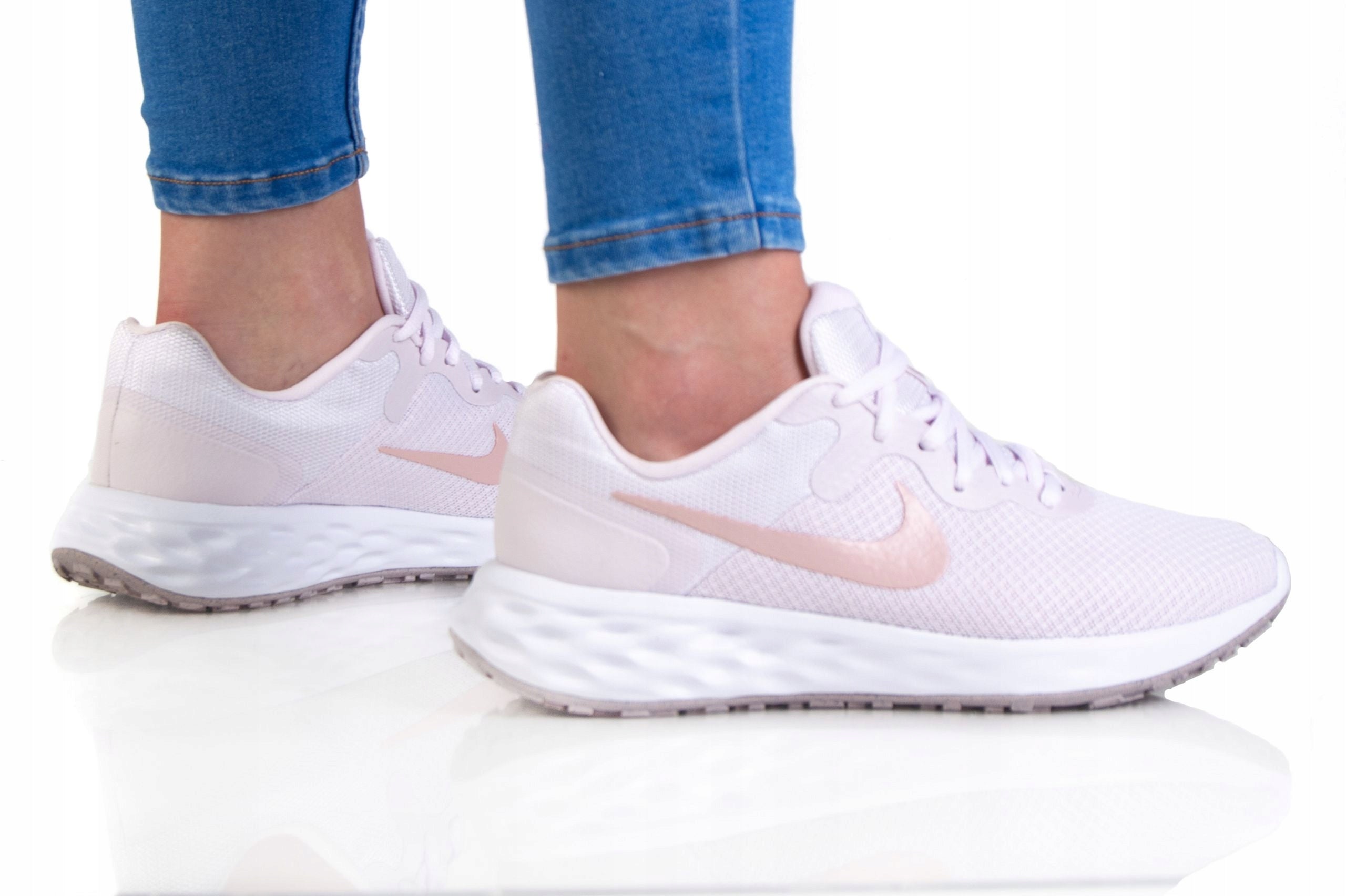 Nike Sportschuhe für Damen Revolution 6 Next Nature W 98151 DC3729 500, rosa