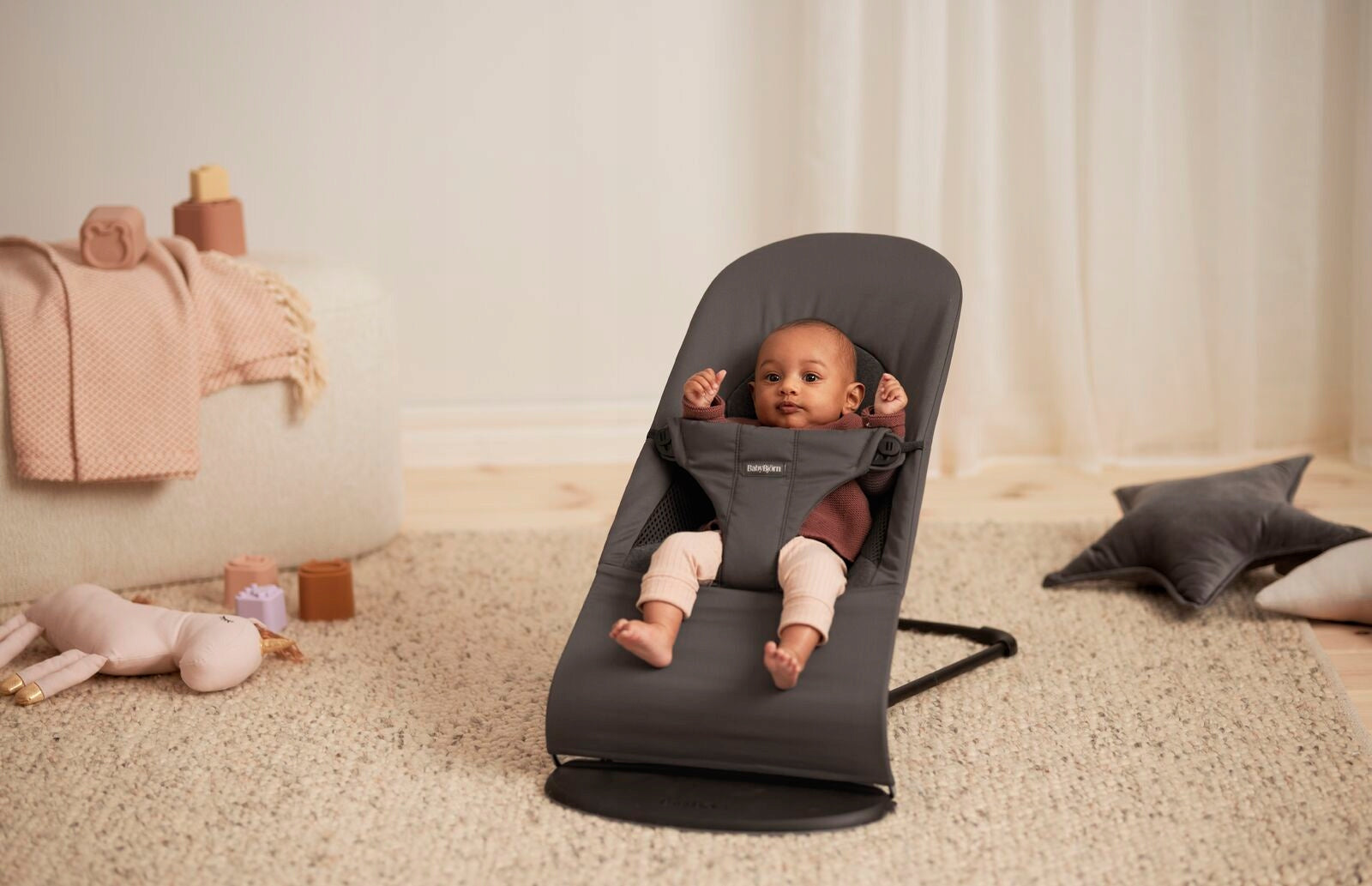BabyBjorn Deckchair Balance Soft Woven/Jersey Tri Fabric Dark Grey Manufacturer code 7317680050212