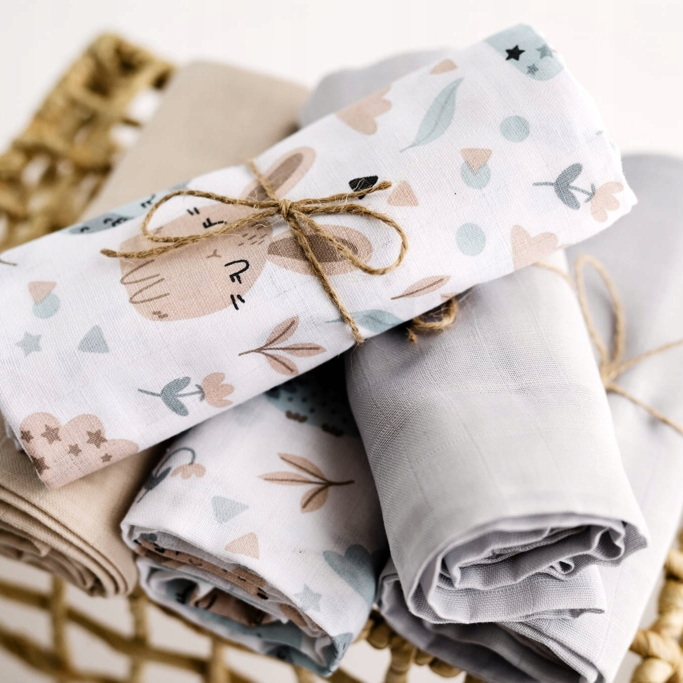 BabyU, Diapers Muslin Pouring Cotton Large Delicate 5 pcs. 39x39 cm Brand BabyU