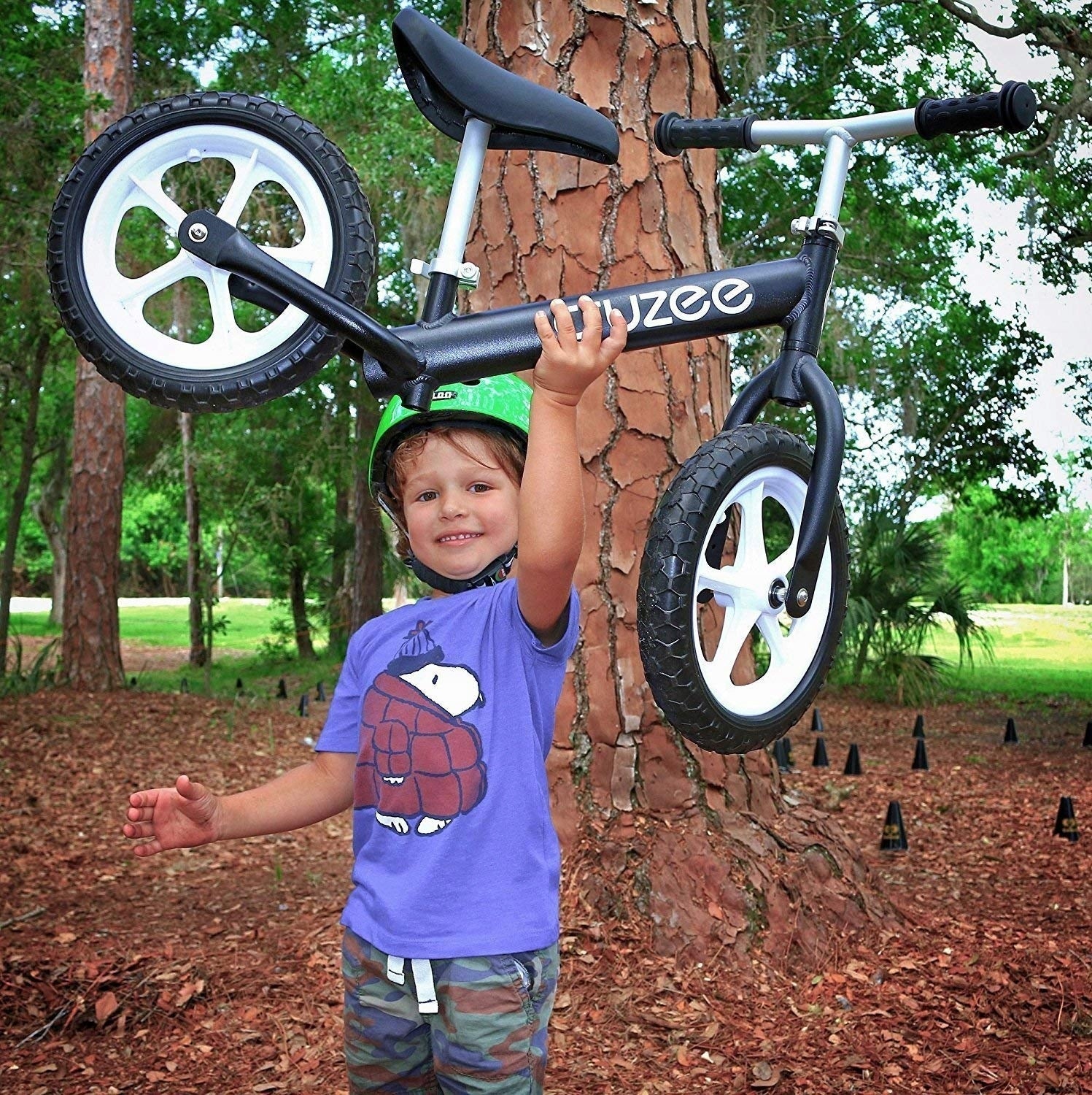 Balance bike CRUZEE 1.9 kg 12" Pink/black wheels. Nev Manufacturer code 0700755709103