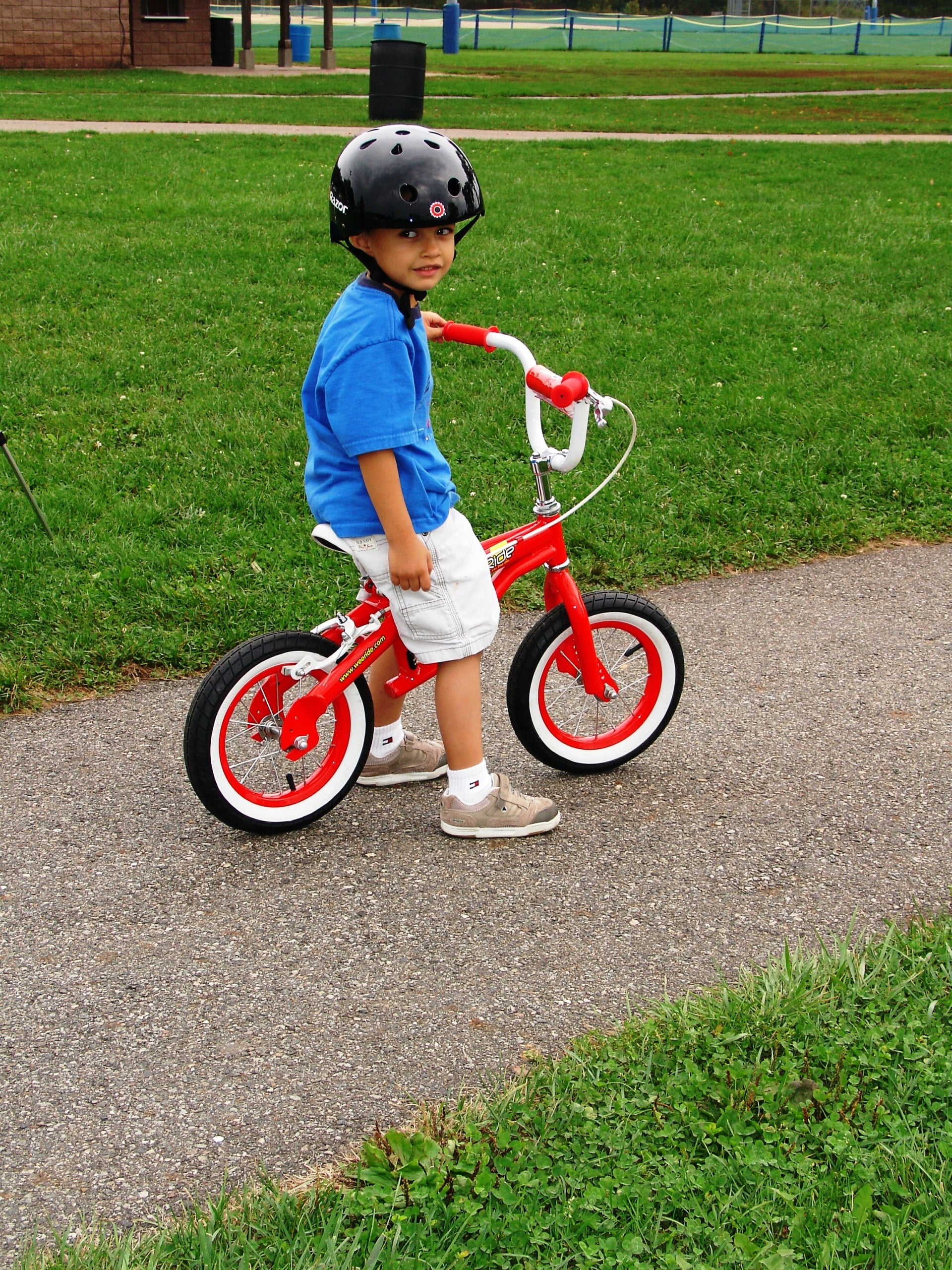 Balance bike WeeRide Learn2Ride child light Model 81042