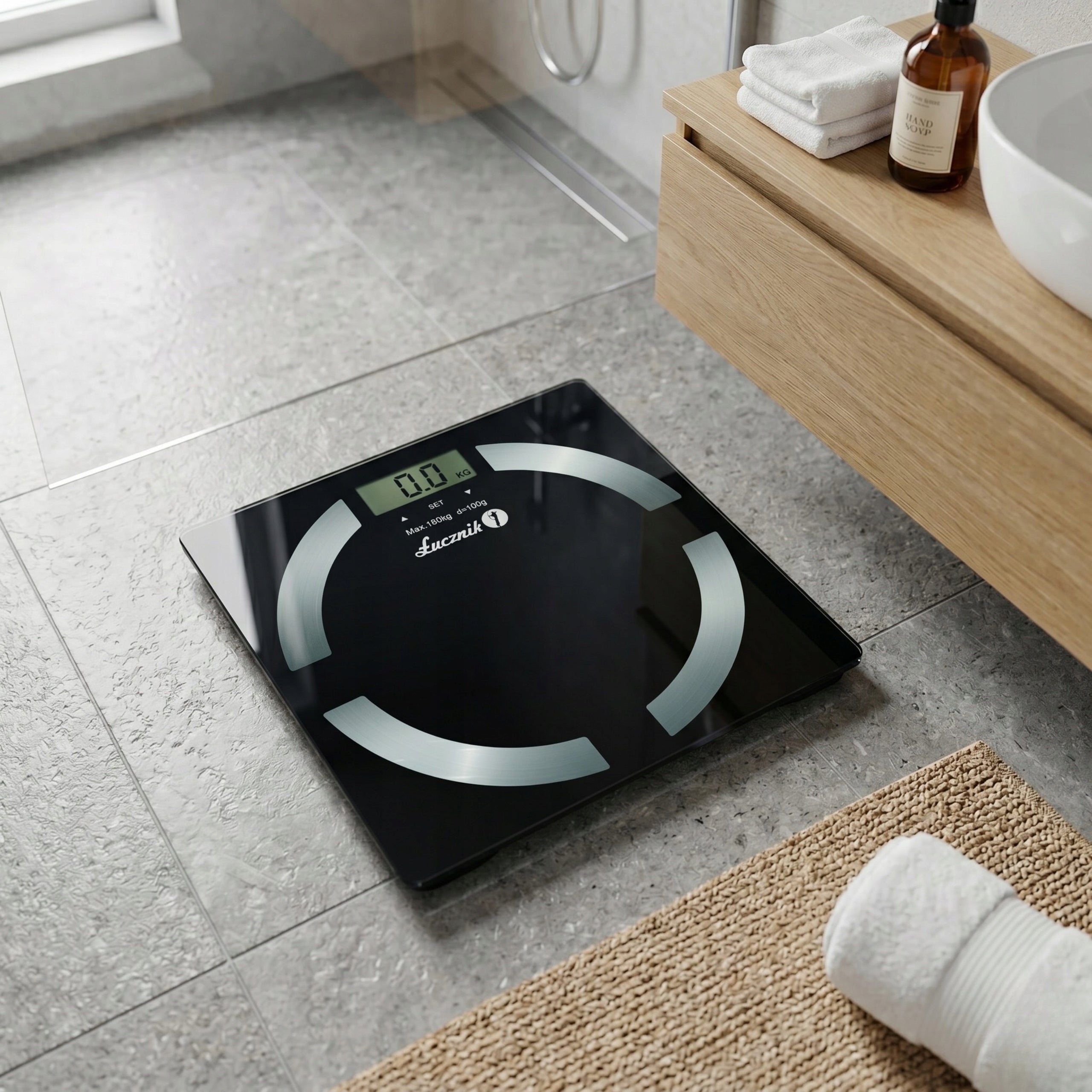 Bathroom Scale Electronic Analytical Łucznik 180kg BMI Black +BATTERIES Manufacturer code BS-11 B