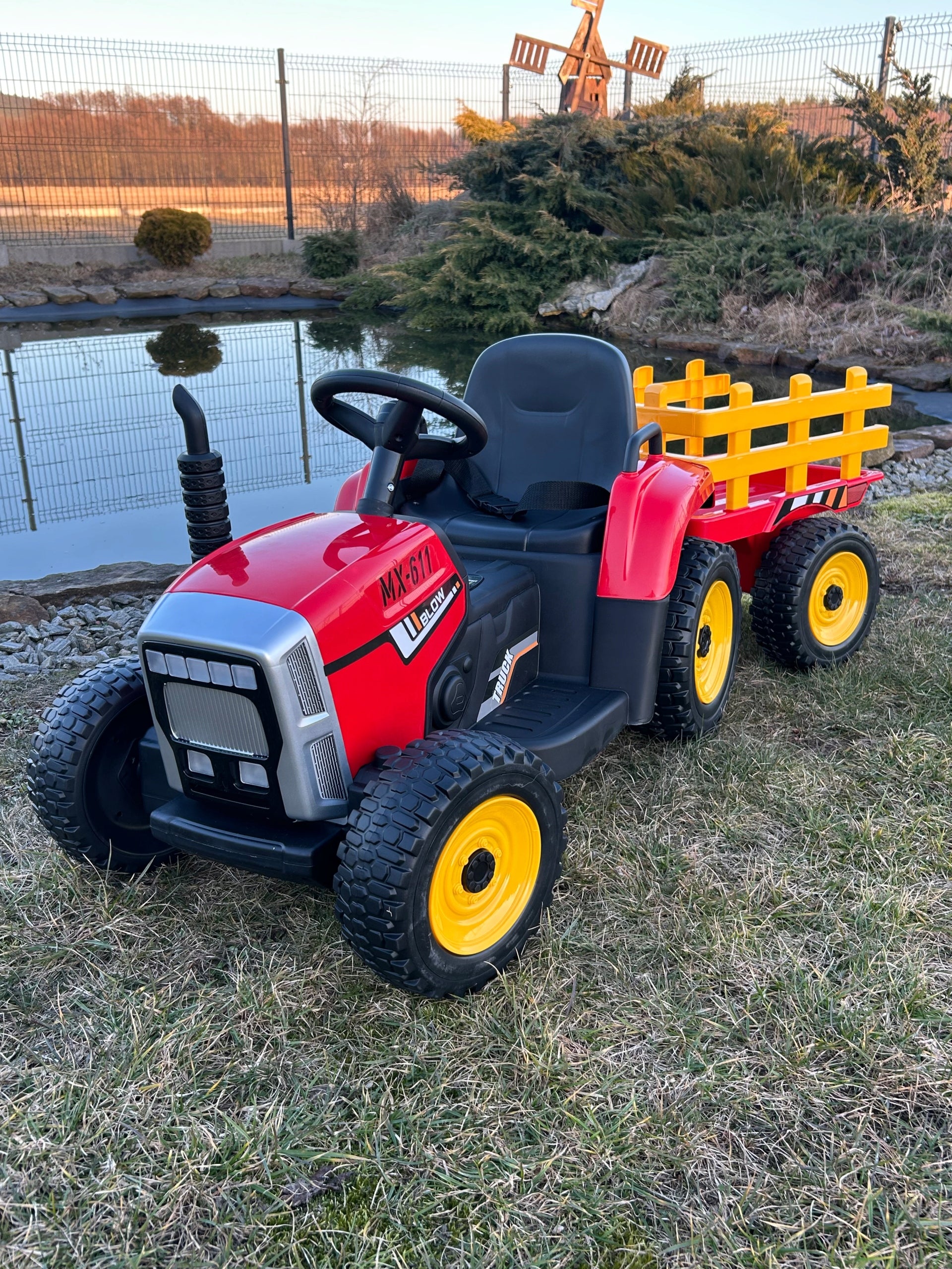 Battery Tractor with Trailer Pilot 12V Soft Wheels BLOW Red Packaging status original