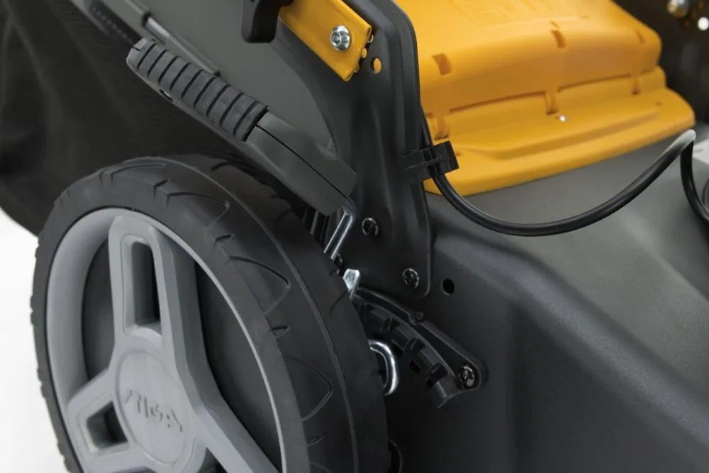 Battery mower Stiga Collector 548 AE Kit 46cm 60L 48V 4Ah Mowing width 46 cm
