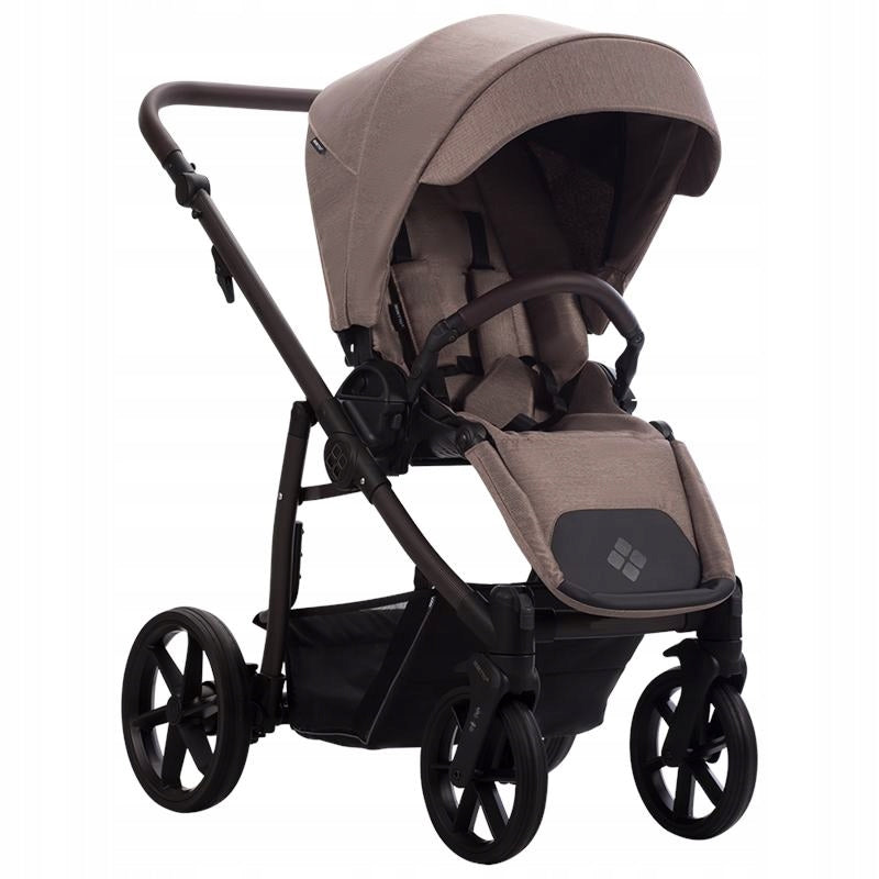 Bebetto Fluxo 02 Brown stroller with sliding seat