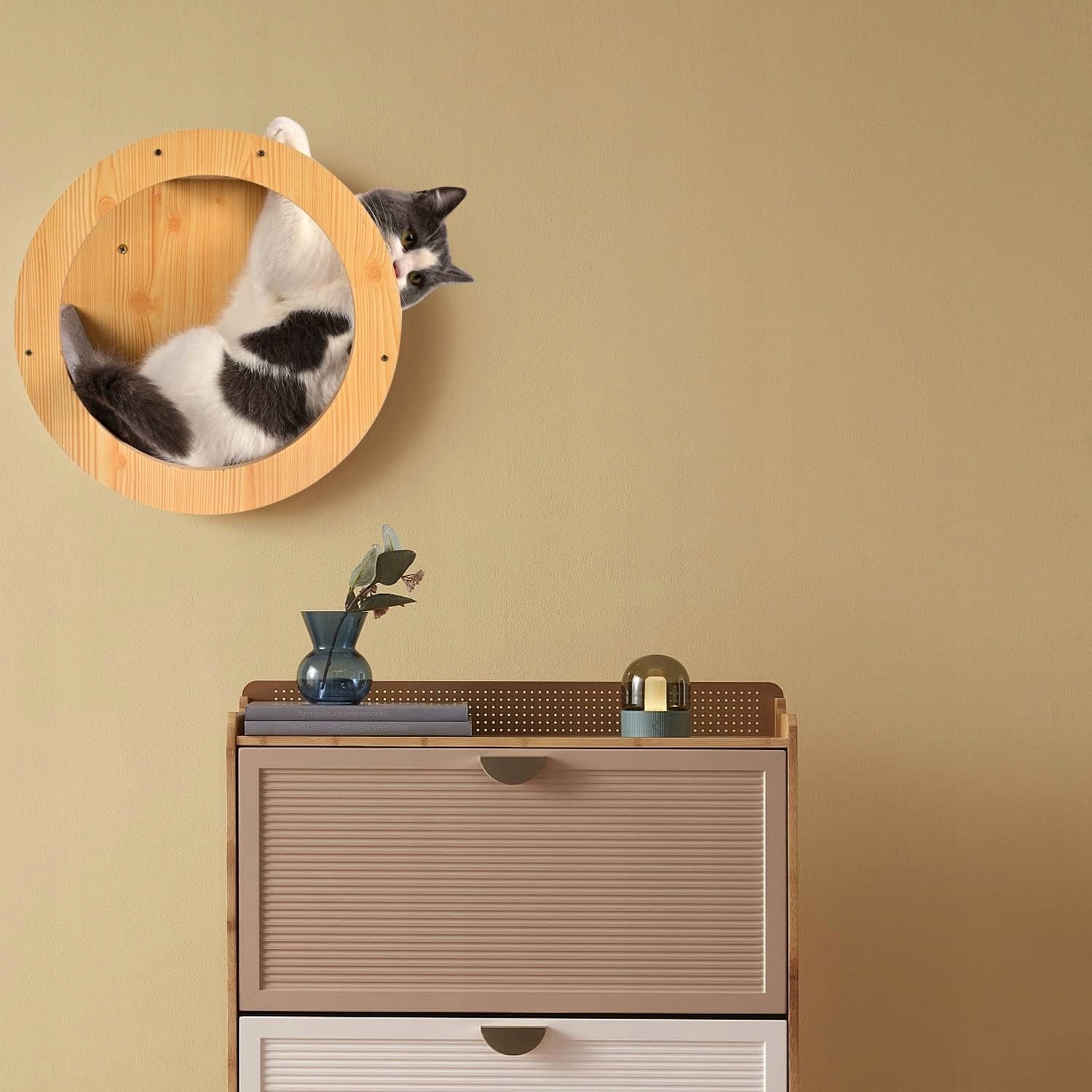 Bed booth cat house to hang on the wall wooden scratching post Brand no brand
