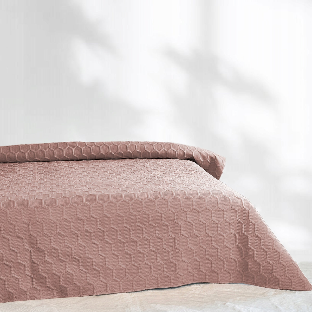 Bedspread Parla 3D Kapa Pled Powder Pink 220x240 cm Manufacturer code 5900072474790