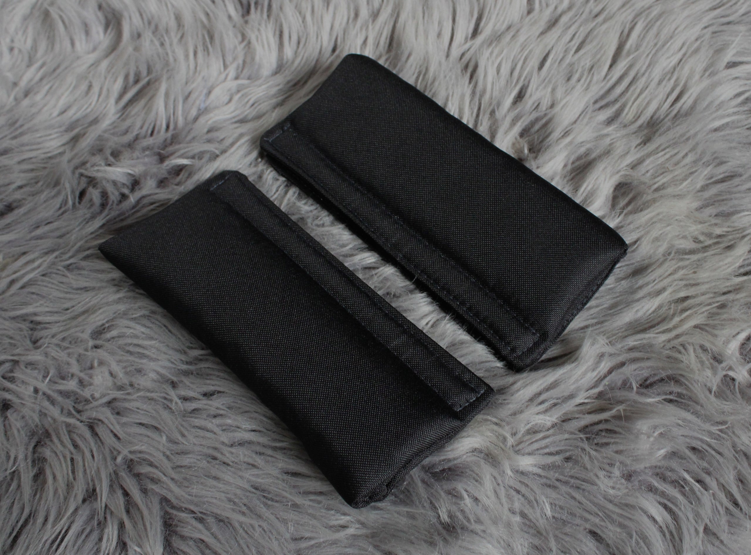 Belt protector in stroller black Manufacturer code OPS/CZAR