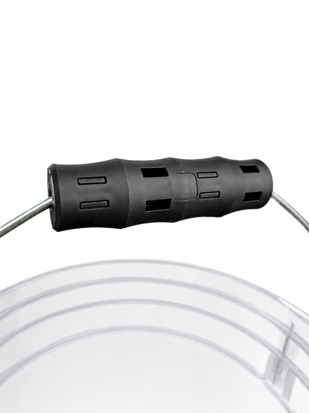 BenBow LOGO bucket 20 L separator white + screw-on lid Manufacturer Benbow
