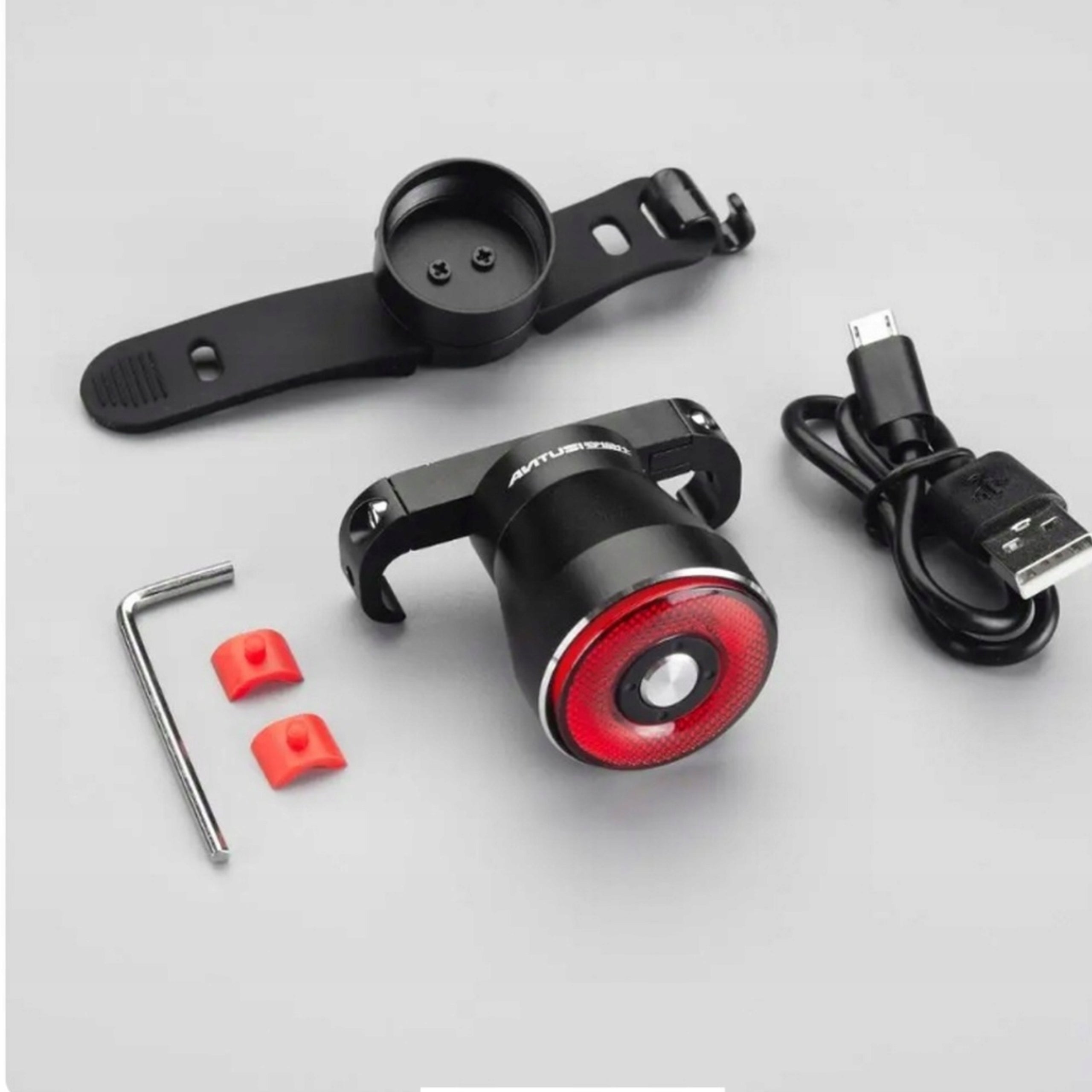 Bicycle Light Rear Red USB Smart STOP Smart For Rechargeable Battery Packaging status original