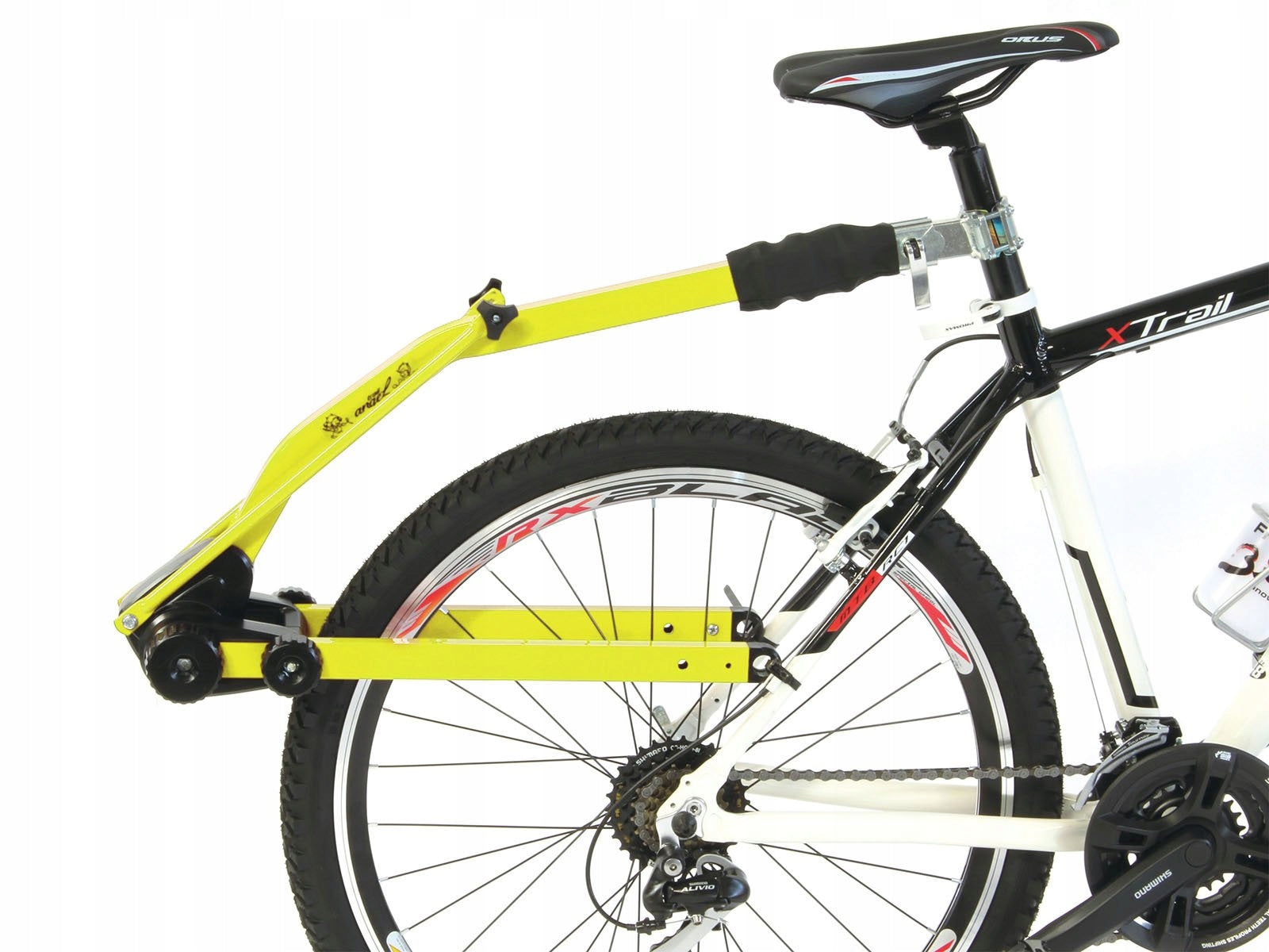 Bicycle Tow Holder Peruzzo for towing bicycle mounts up to 20" yellow Manufacturer code 8015058030000
