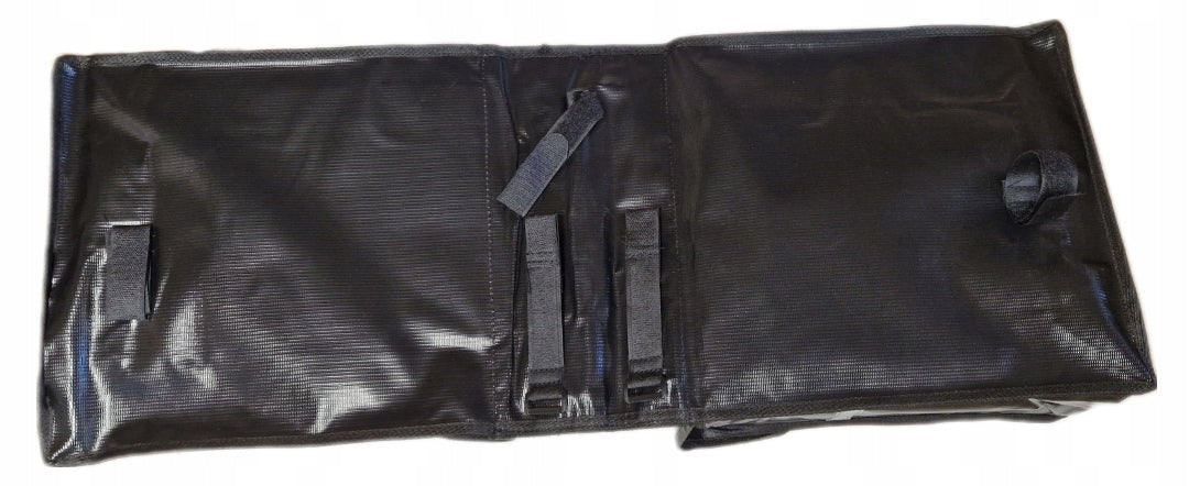 Bicycle pouch attached to the trunk WATERPROOF - 2 chamber 25 liters Capacity 25 l