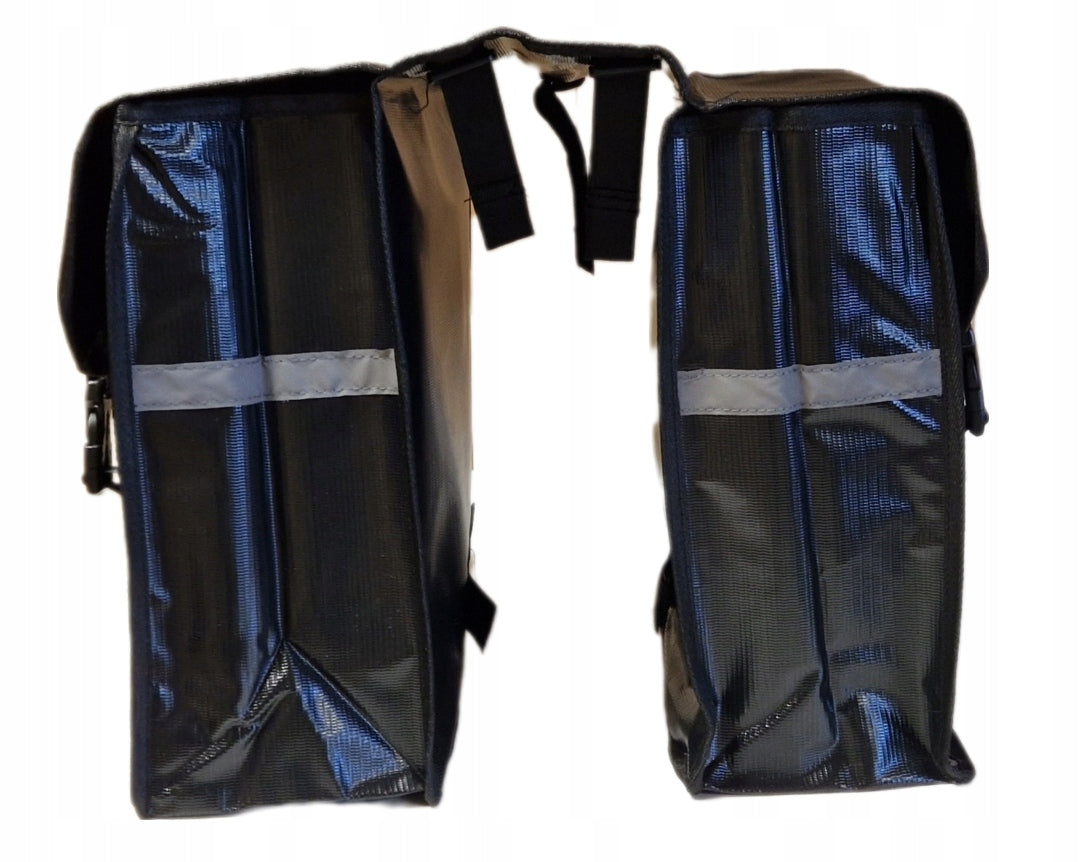 Bicycle pouch attached to the trunk WATERPROOF - 2 chamber 25 liters EAN (GTIN) 5904119811111