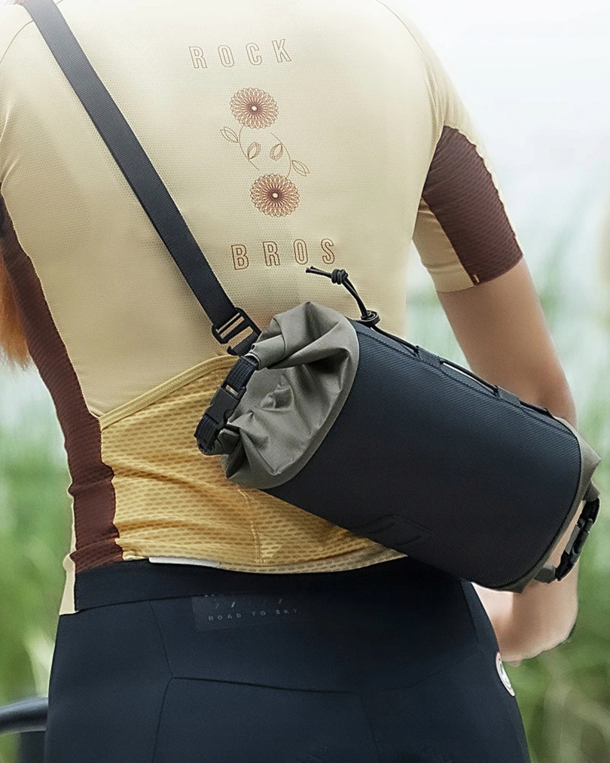 Bike handlebar bag, bicycle pouch, Rockbros, trunk 2L, bag Capacity 2 l