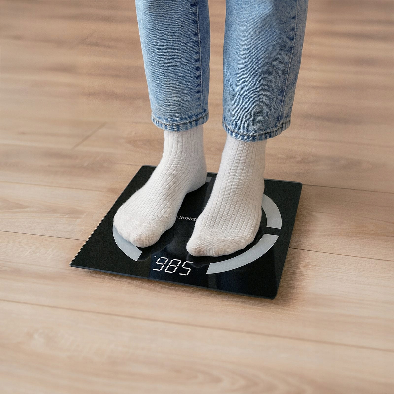 Bluetooth Smart Analytical Bathroom Scale 180 kg - Black Additional features non-slip base Bluetooth BMI muscle mass smartphone connection measuring muscle mass fat level measurement water level measurement user recognition tare weight bone tissue fat tissue User Detection measurement memory body water content