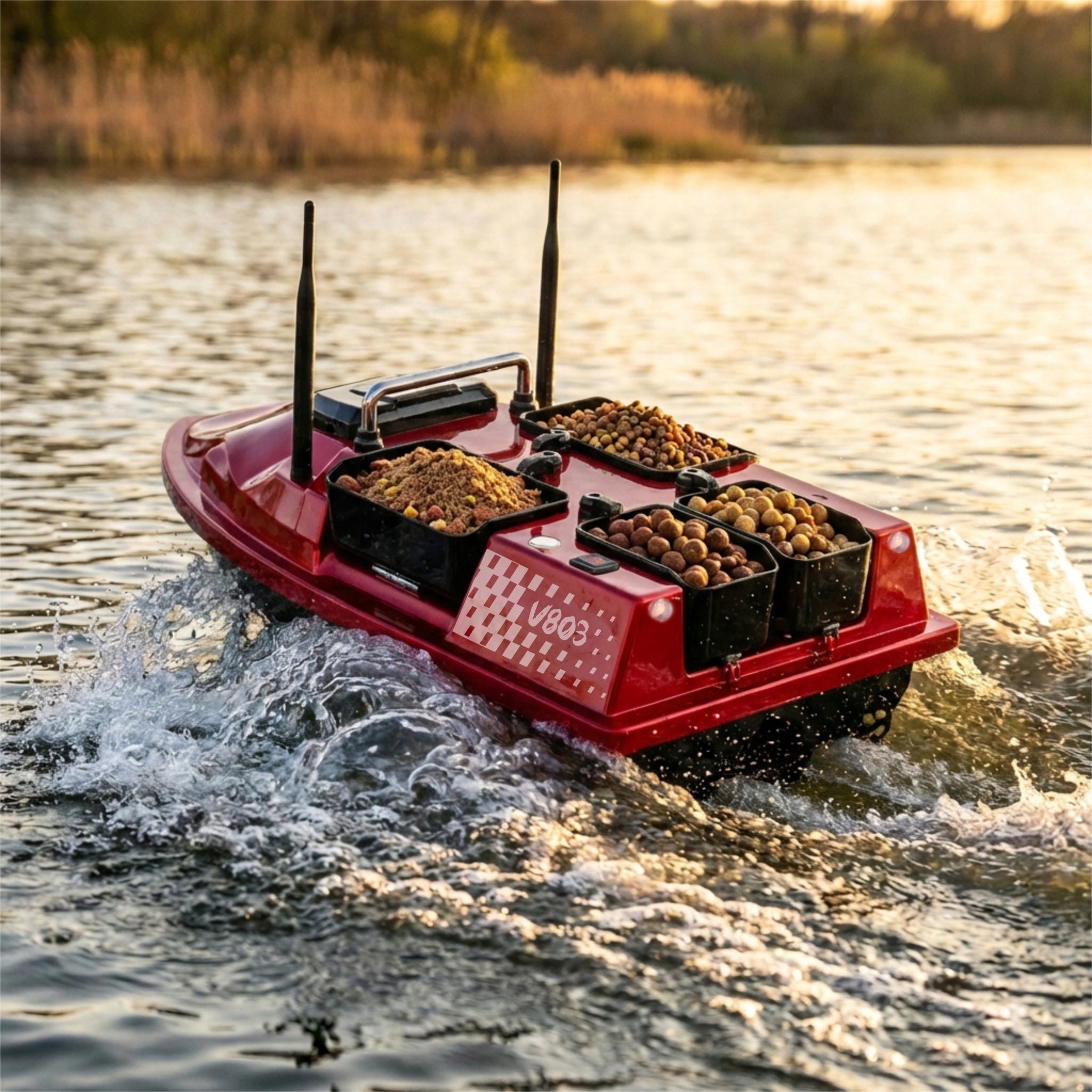 Boat GOMEDIA V803 4 Feeders 3kg Pilot 500m FAST 15km/h Weight 2500 g