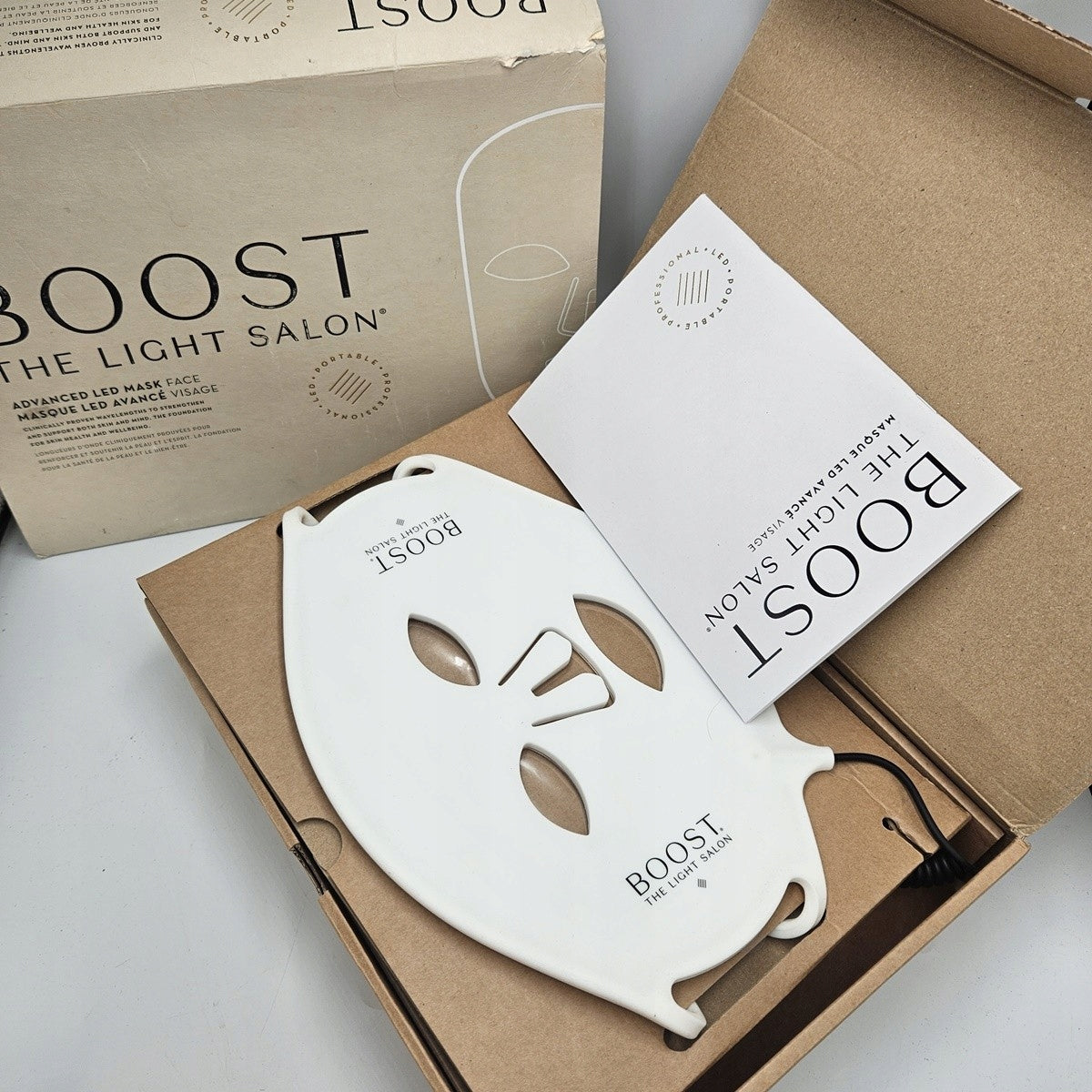 Boost LED Face Mask Packaging status original