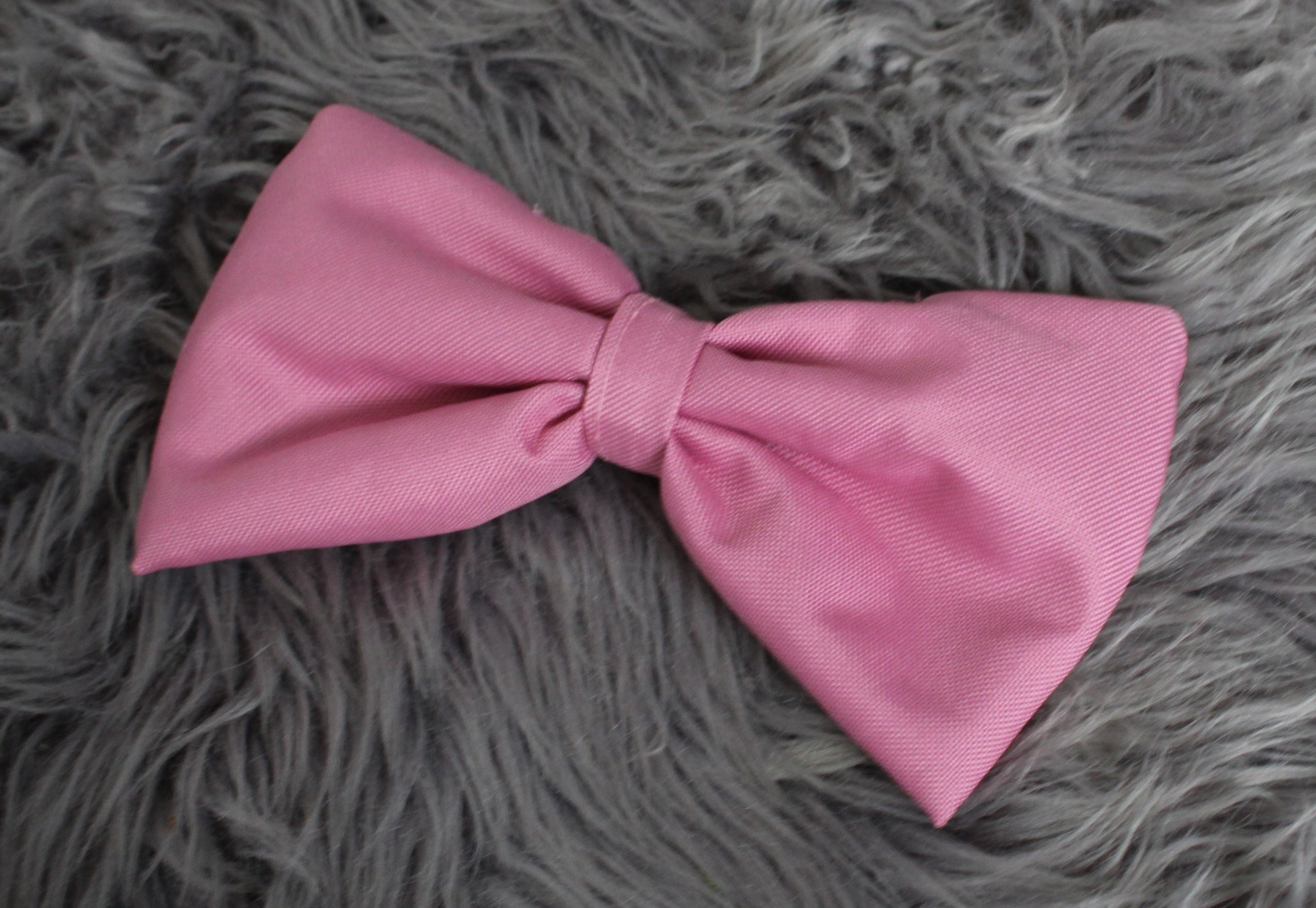 Bow bow for stroller crib raspberry pink Manufacturer code KK/08