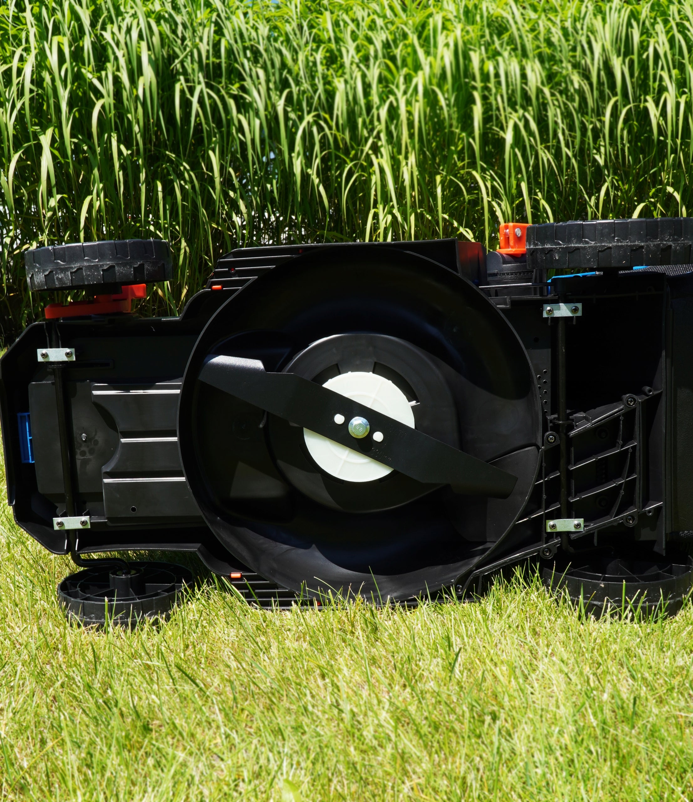 Brushless 33cm Cordless Lawn Mower Basket Blaupunkt CL3010 Series 18 V