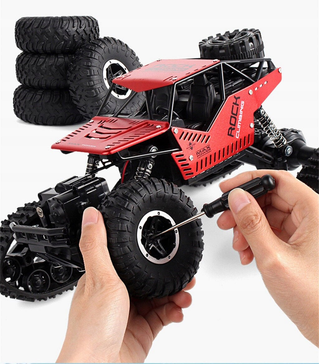 CAR REMOTE CONTROLLED CRAWLER RC 4x4 AUTO 2in1 Manufacturer code ROCK CRAWLER CAR PILOT PREZENT GWIAZDKA