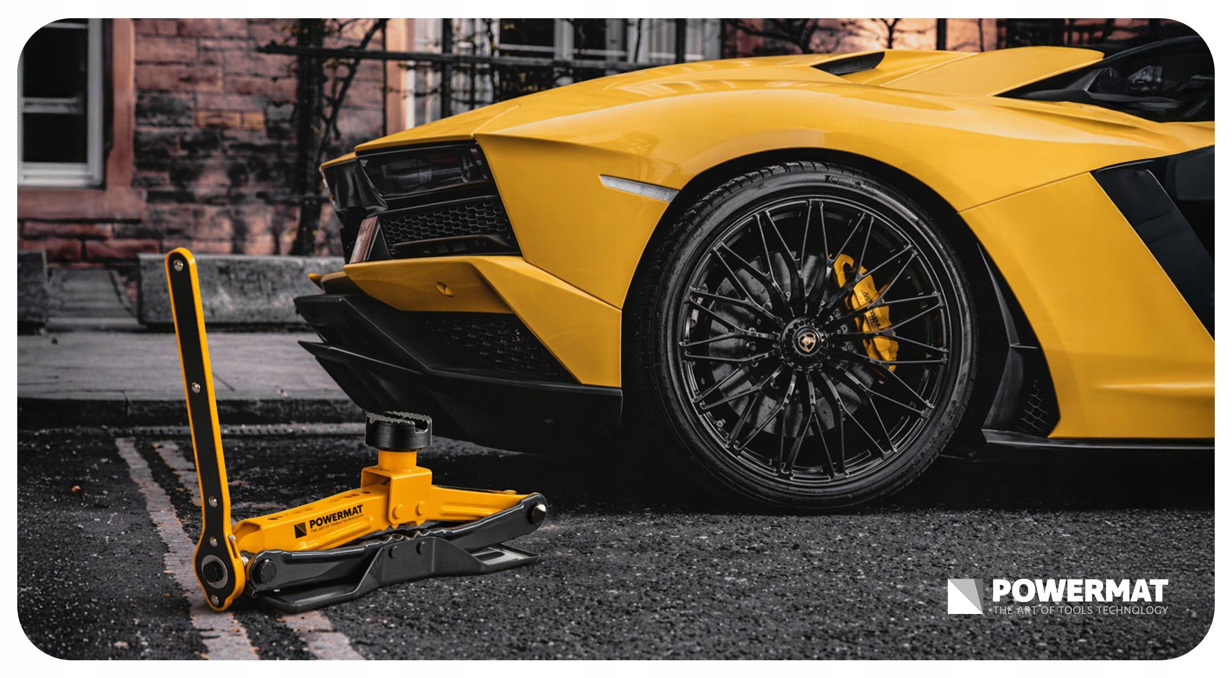 CAR TRAPEZOIDAL WHEEL LEVER LIFT WITH KEY 2,5T SET 130-445mm Maximum lifting height 445 mm