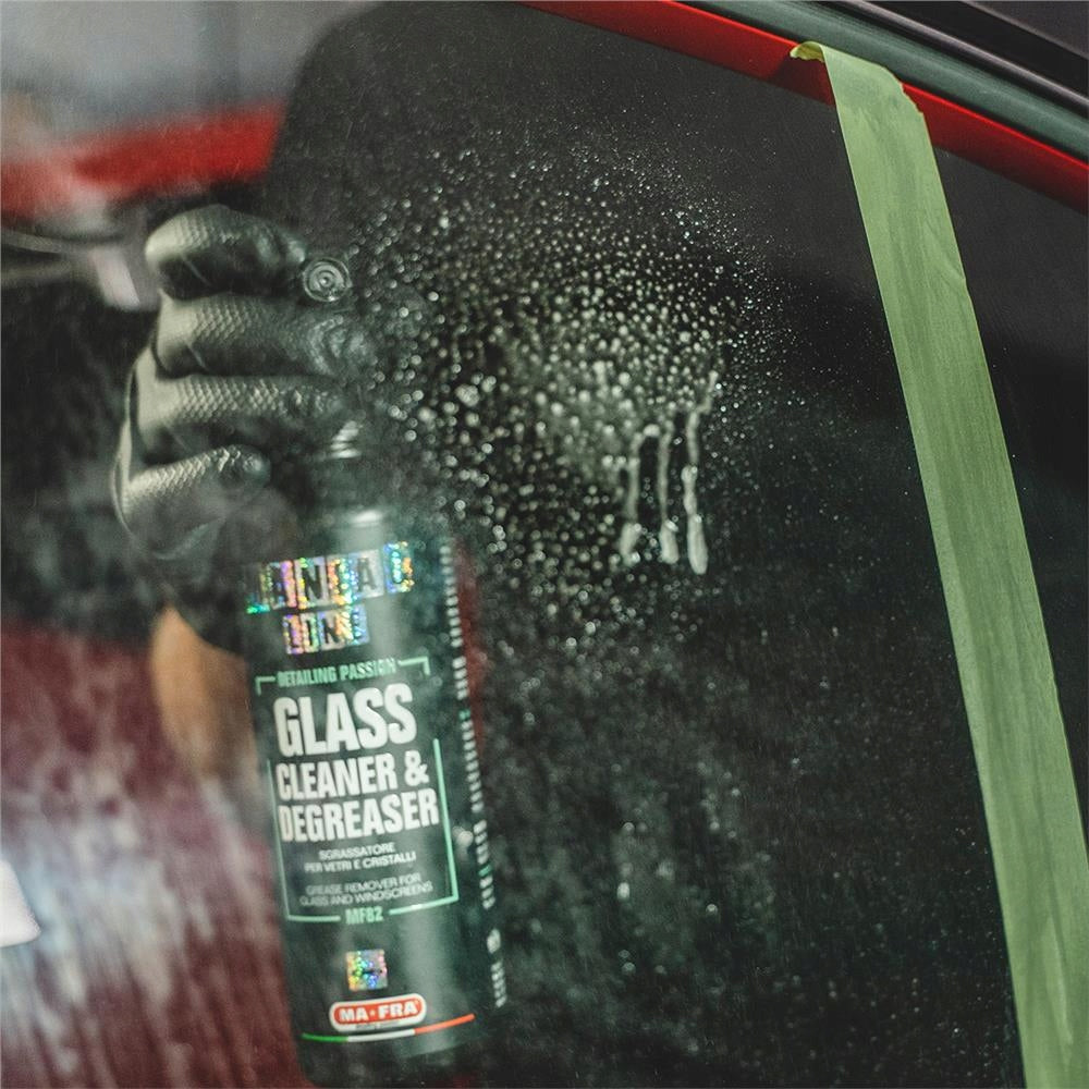CAR WINDOW CLEANER 500ML DEGREASING WITHOUT STREAKS DETAILING MAFRA Manufacturer's catalog number MF82 Mycie szyb Mafra