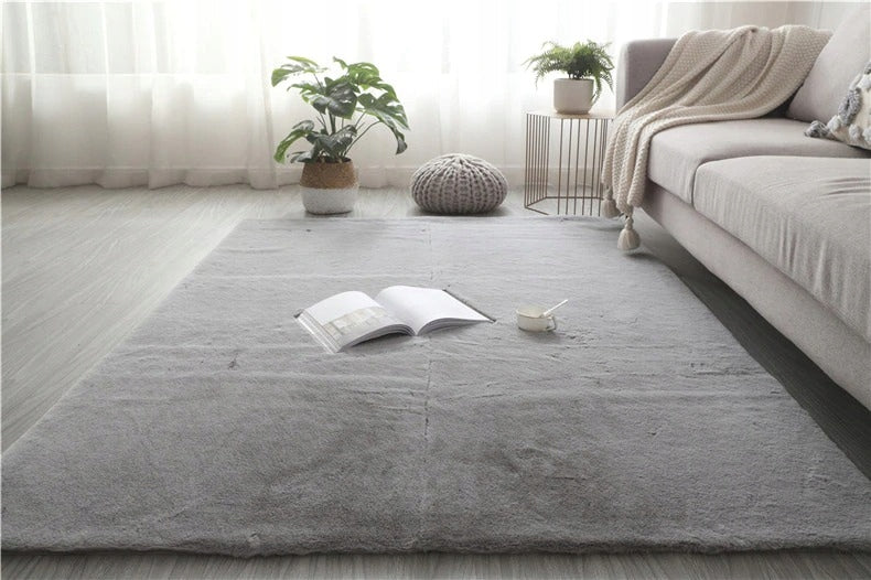 CARPET PLUSH LIGHT GREY SOFT RABBIT FUR 140x200 CM Manufacturer code PRZYTULNY CIEPŁY RABBIT LOFT MODNY
