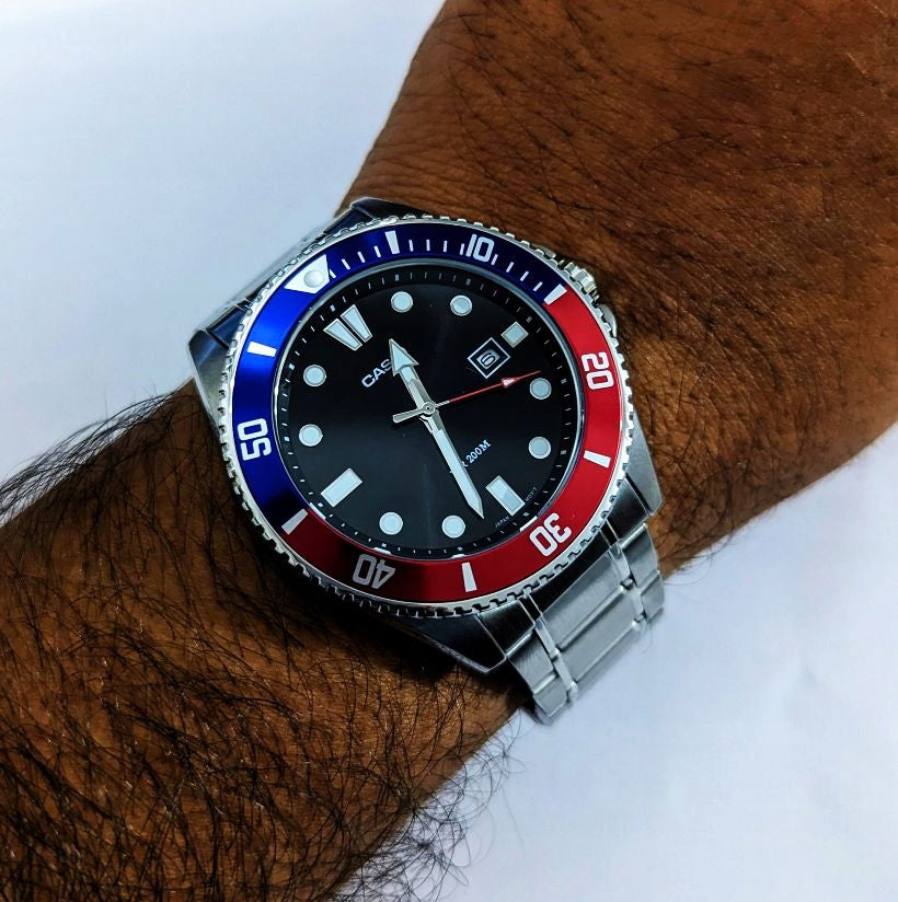 CASIO DURO DIVER PEPSI MDV-107D-1A3VDF diver Packaging status original