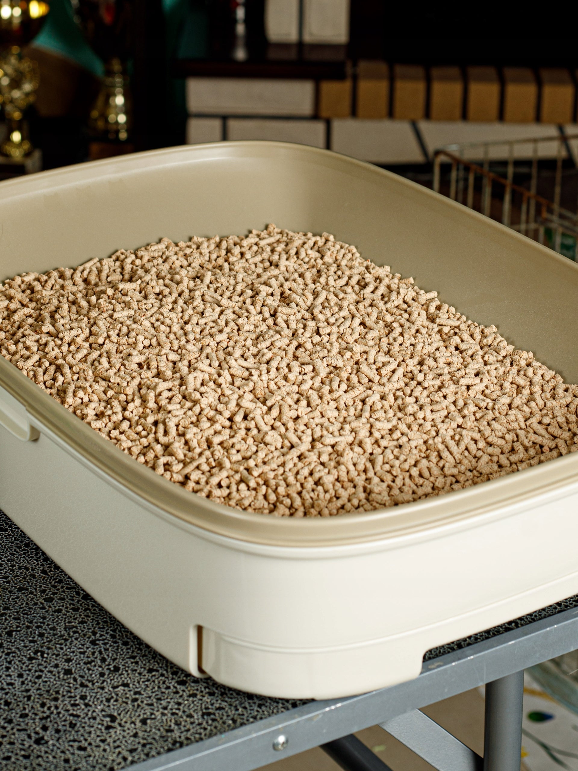 CAT LITTER NATURAL CLUMPING CYPRESS 7L ANTIBACTERIAL DUST-FREE Brand no brand