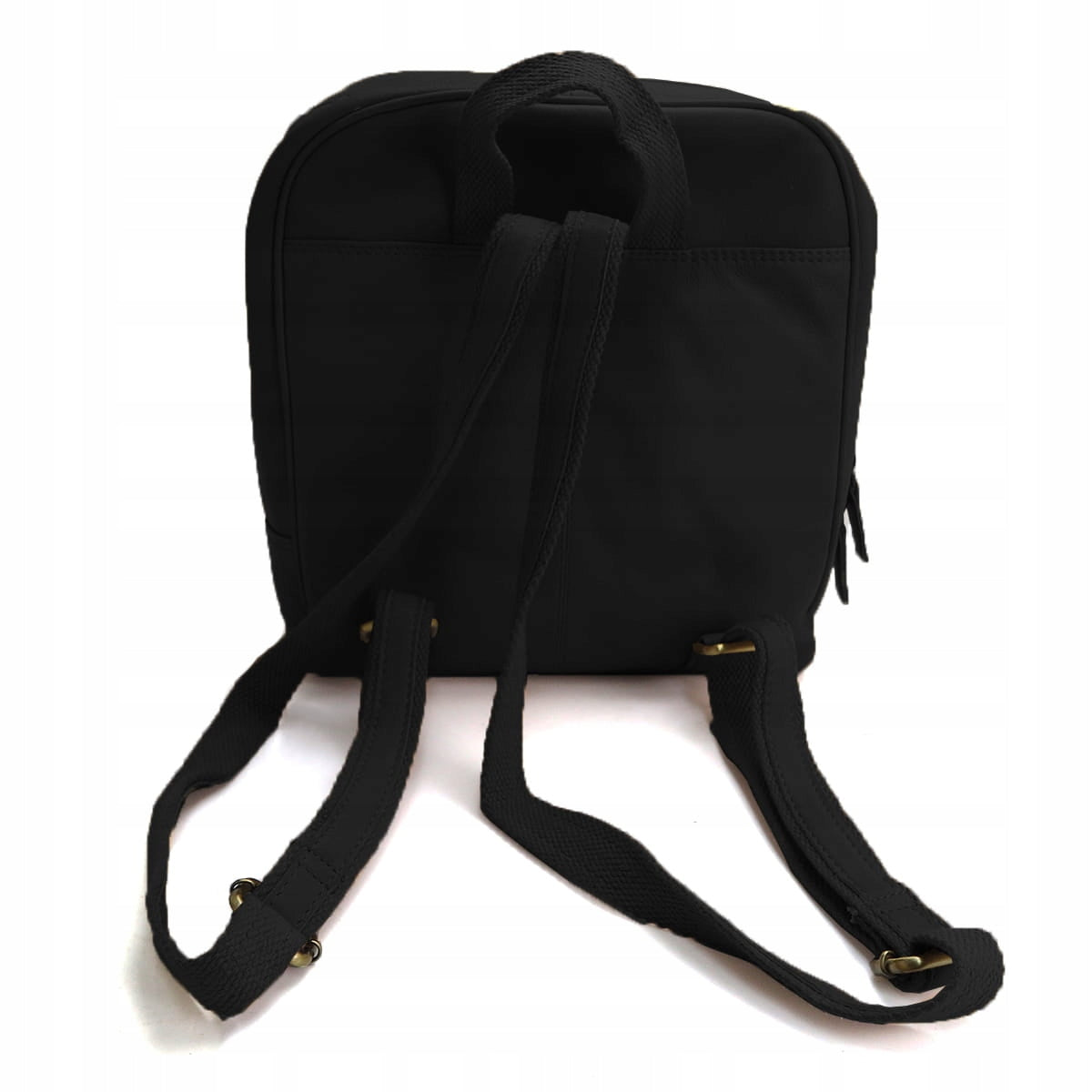 CHIC Women's Leather Backpack - Black Brand Bellugio