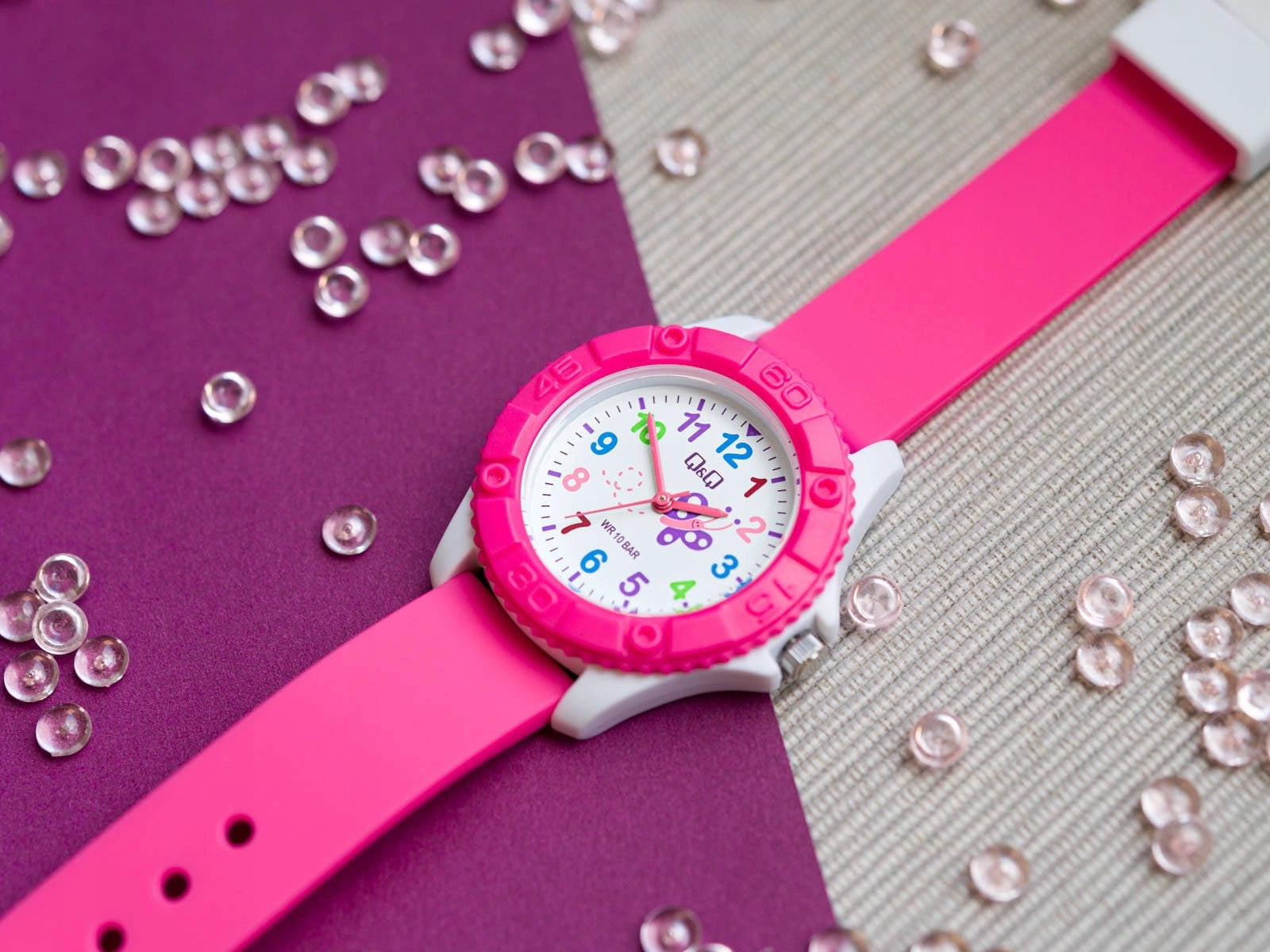CHILDREN'S WATCH QQ VQ96J025Y FOR GIRL ROSES Batteries included yes