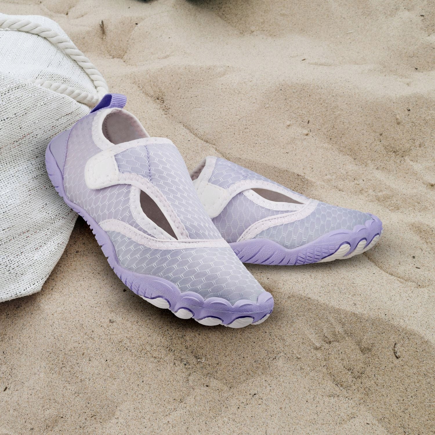 CHILDREN'S WATER SHOES VELCRO SEA URCHINS BEACHES ROCKS r.27 OUTTEC Gender unisex product