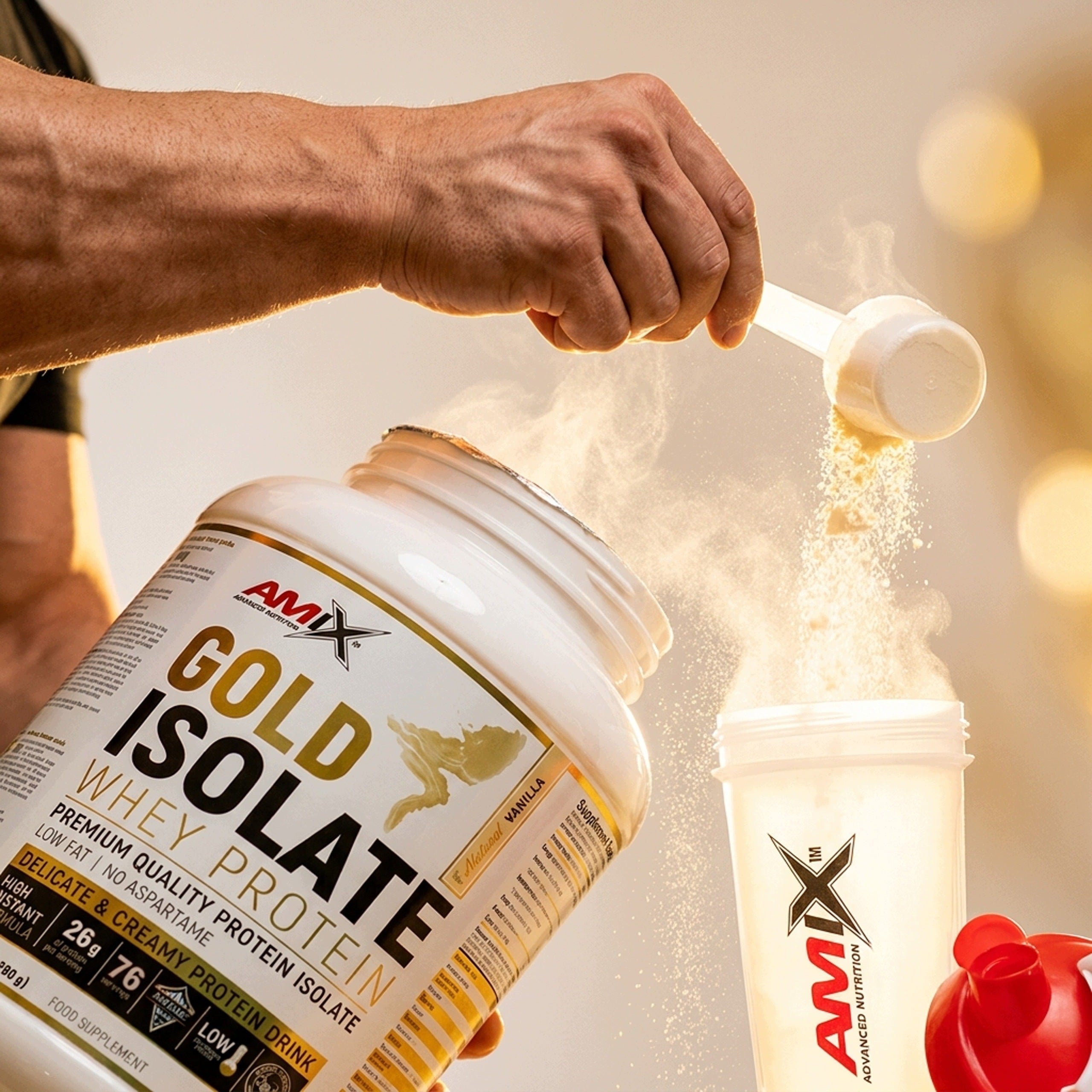 CHOCOLATE PROTEIN WITH MINT - Protein supplement GOLD 2kg Isolat Isolate Amix Expiration date at least six months from the date of purchase