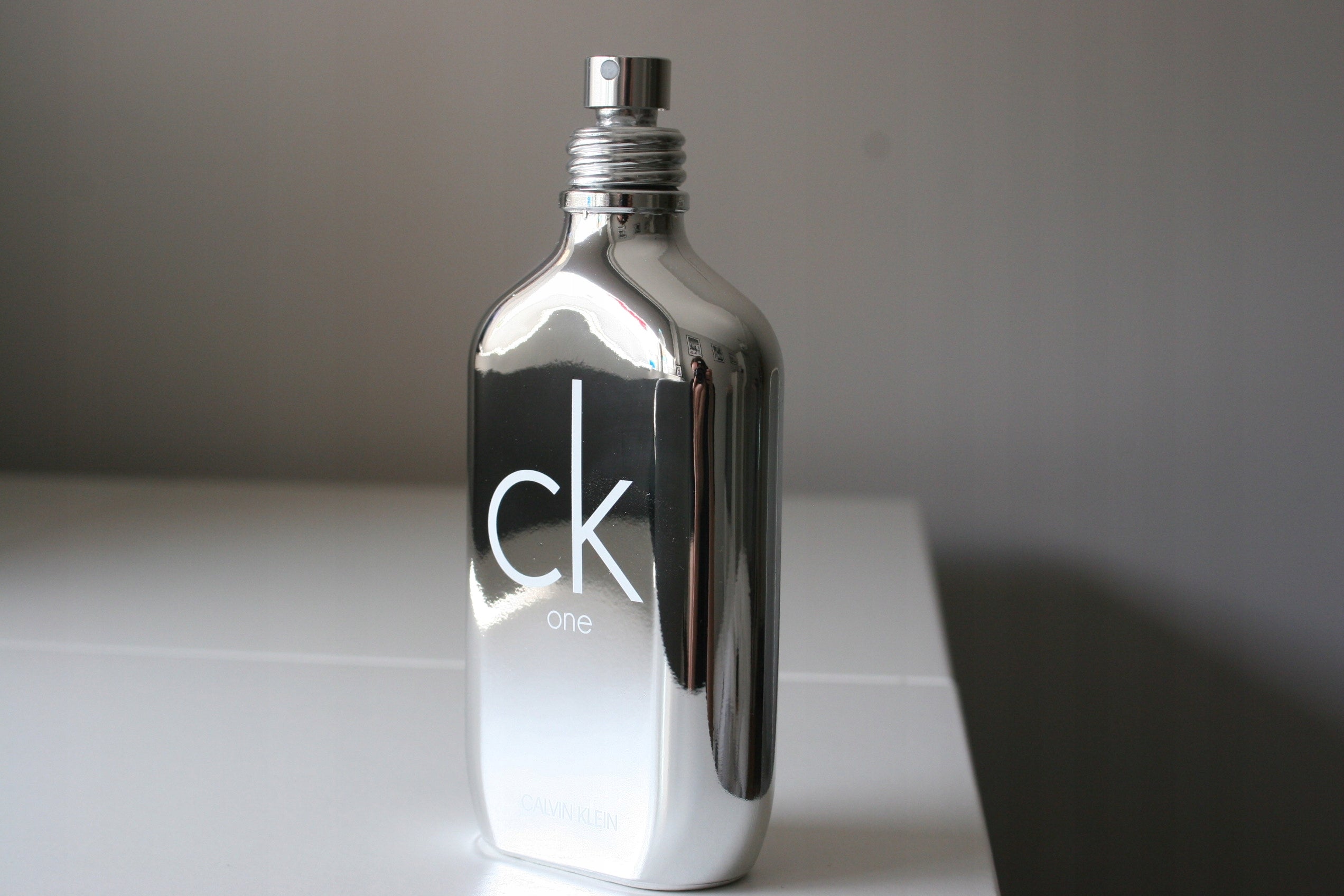 CK CALVIN KLEIN ONE PLATINUM EDITION EAU DE TOILETTE EDT 100 ML Manufacturer code 44015021