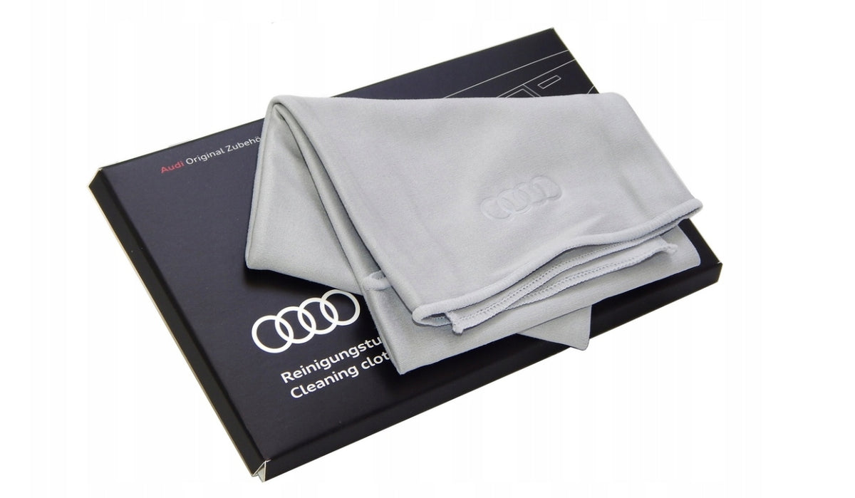 CLOTH FOR CLEANING OE DISPLAYS