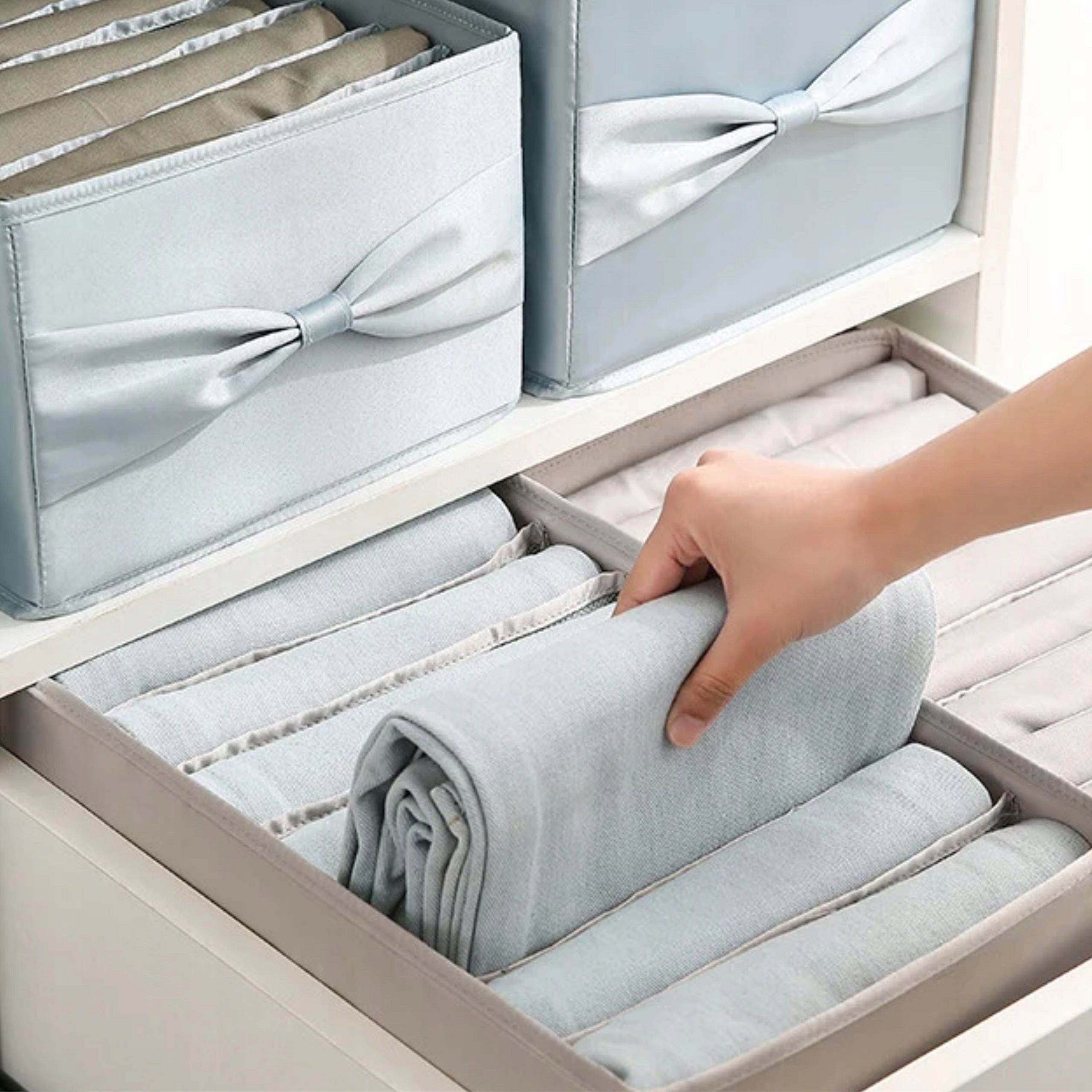 CLOTHES ORGANIZER FOR DRAWER CLOSET TOWEL SEPARATOR BLUE 5 P. Kind wardrobe organizer