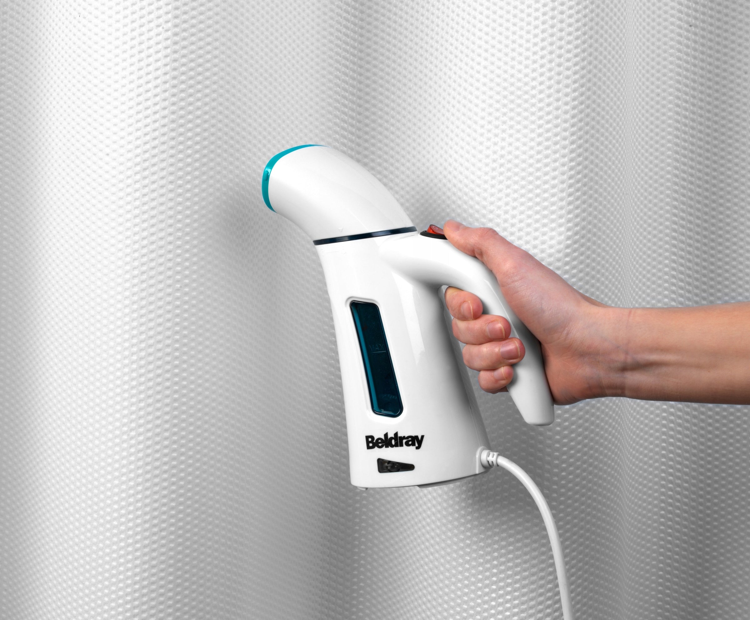 COMPACT HAND-HELD CLOTHES STEAMER WITH TANK 100 ML BELDRAY 600 W Model BEL0725TQ-VDEEU7