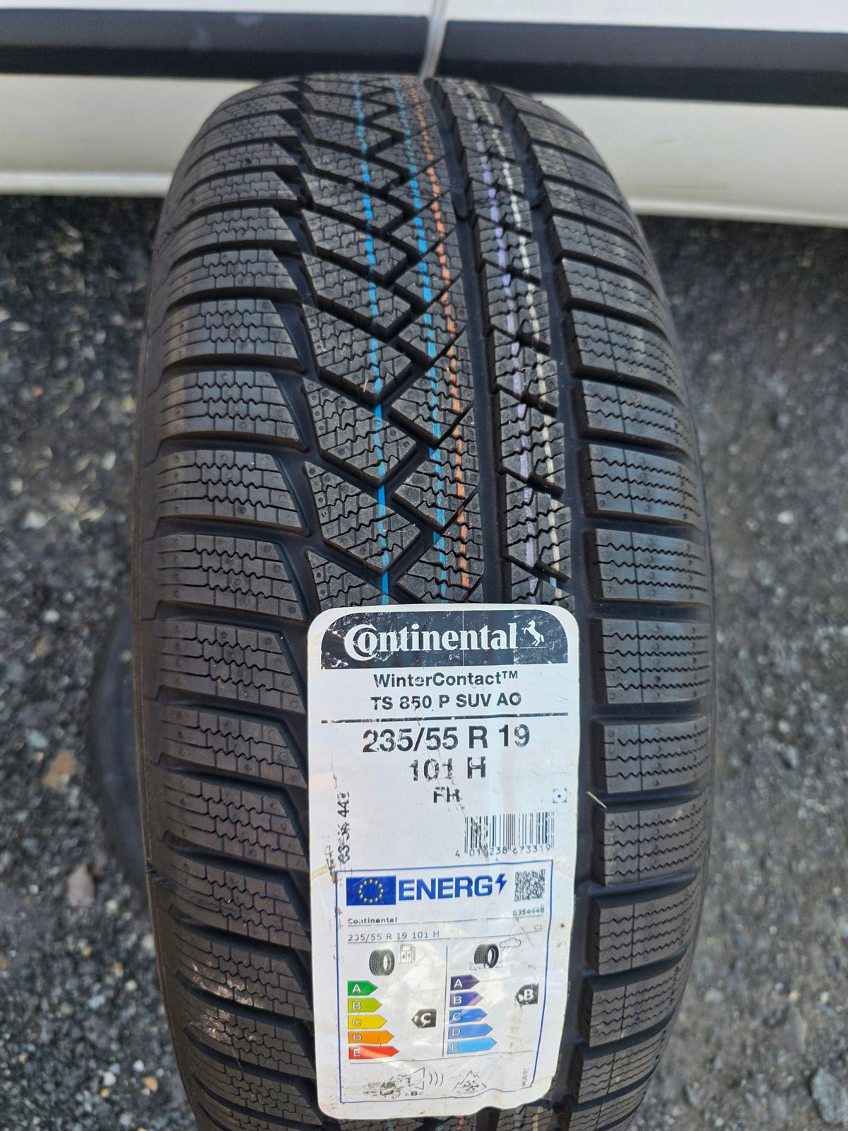 CONTINENTAL WINTER CONTACT TS850P 235/55 R19