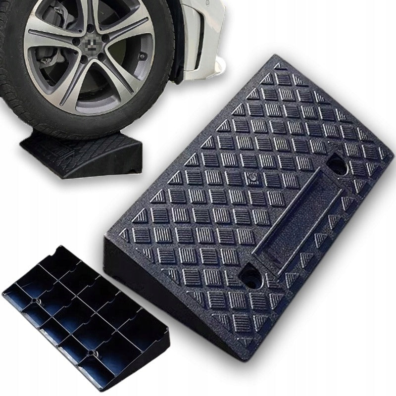 CURB RAMP ON CURB BLACK CAR RAMP 11 CM