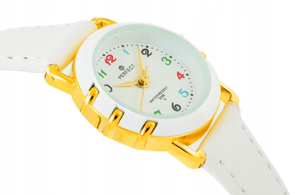 CUTE CHILDREN'S WATCH - WHITE AND GOLD -COLORED NUMBERS - PERFECT Batteries included yes