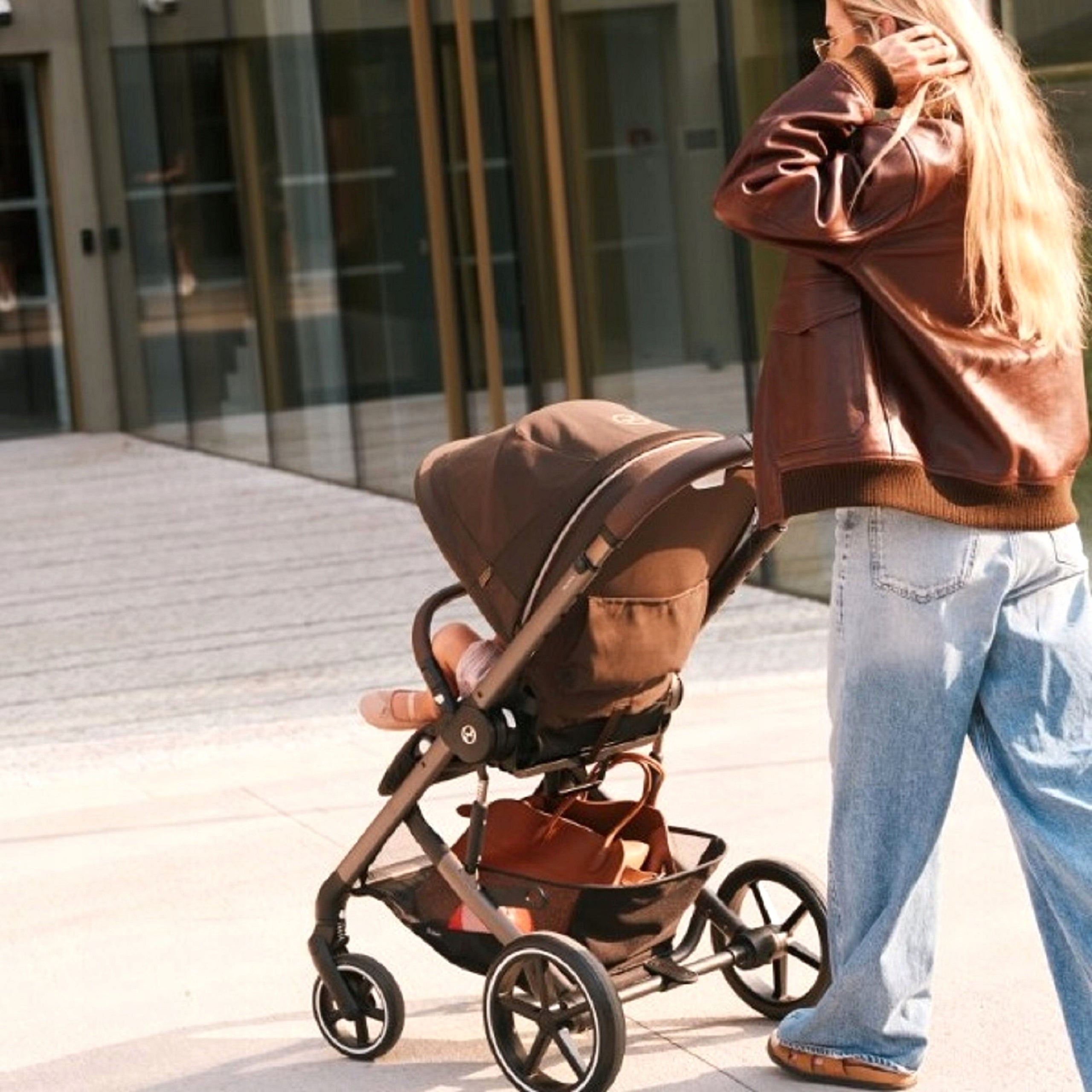 CYBEX Balios S Lux Rear/Front Stroller 2026, Chocolate Brown Packaging status original