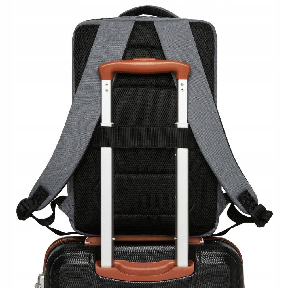 Cabin backpack for airplane 40x30x20 travel RYANAIR carry-on luggage Rosso EAN (GTIN) 9120043896000